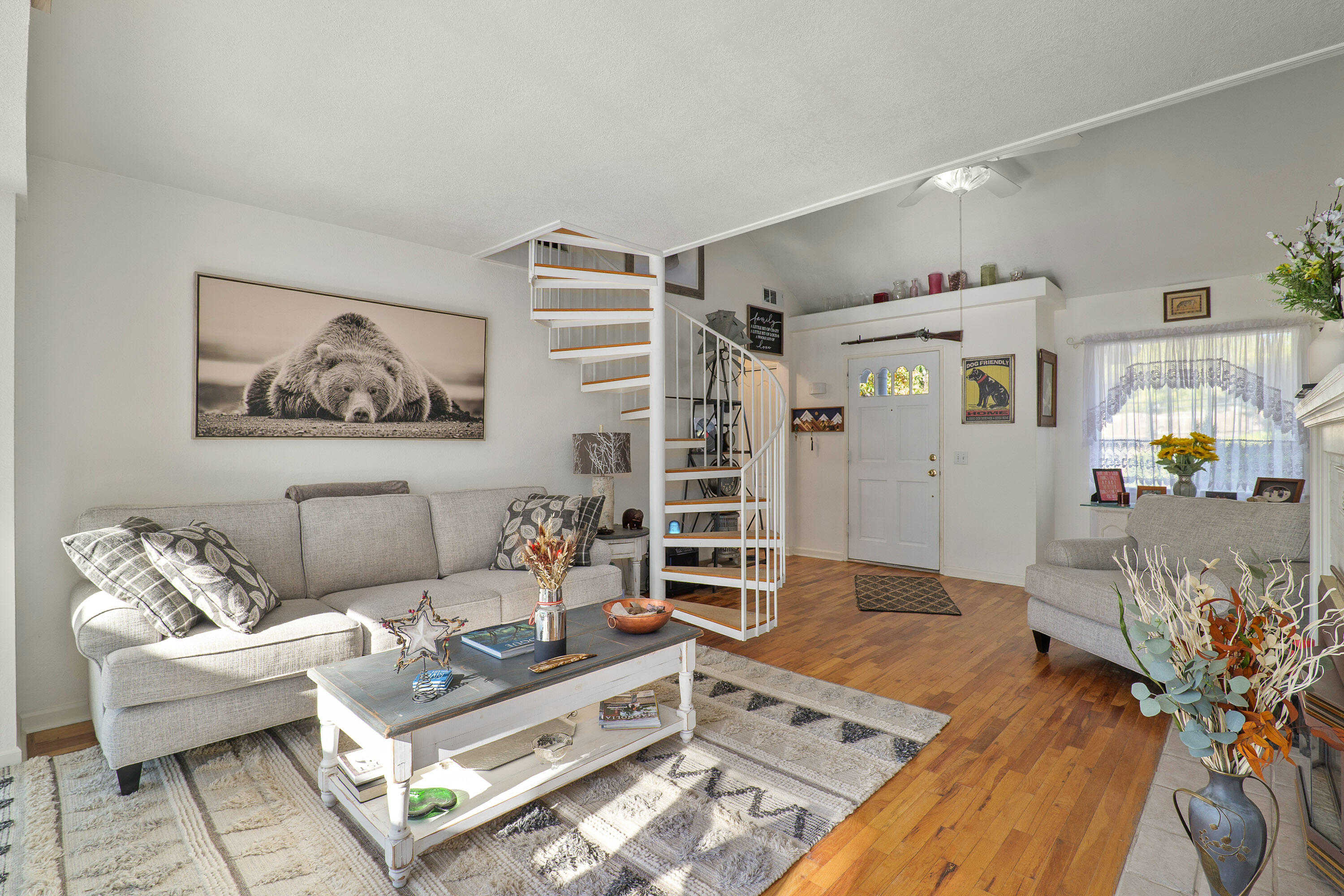 2215 SE Portola Drive