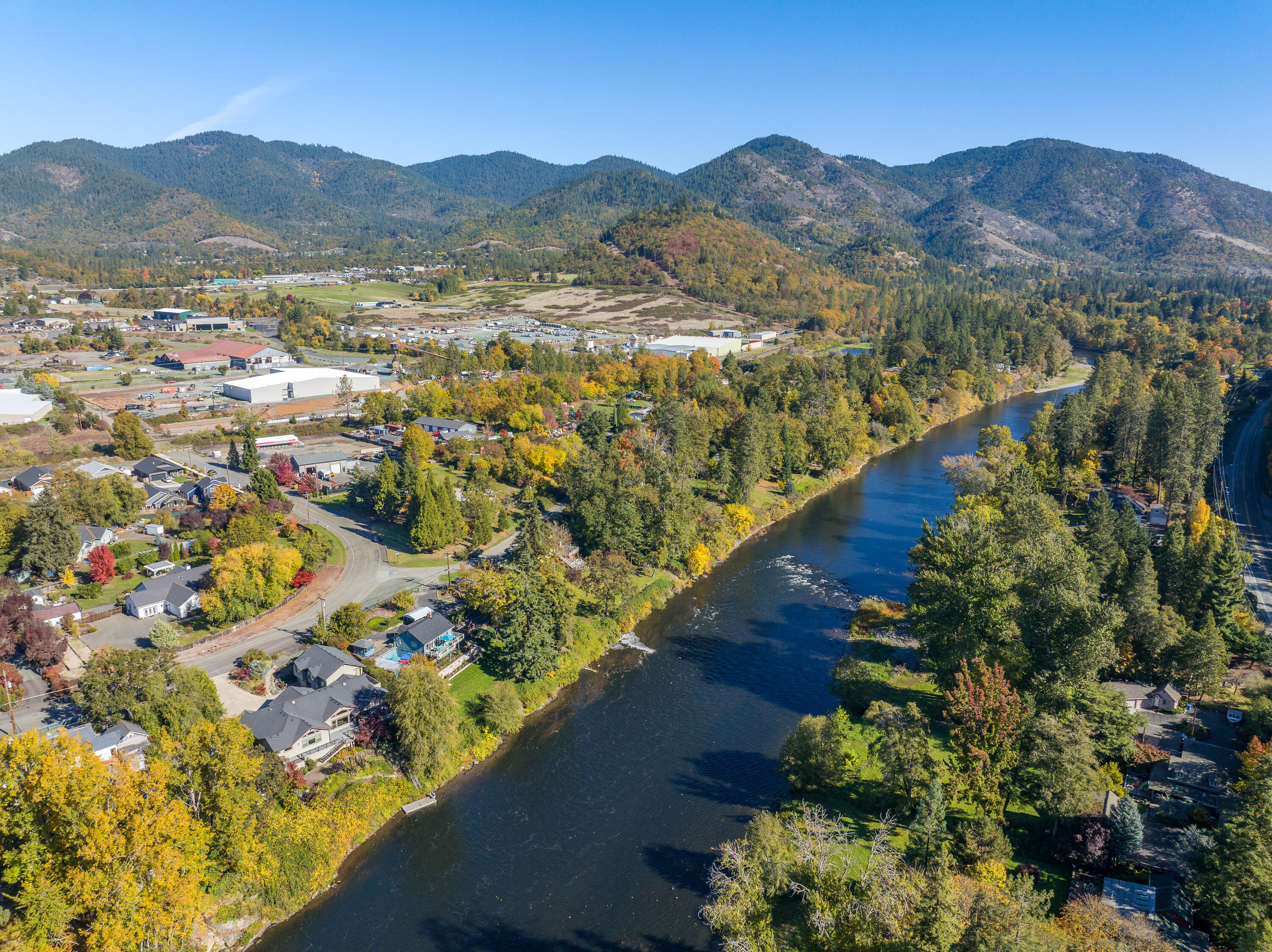 2215 SE Portola Drive