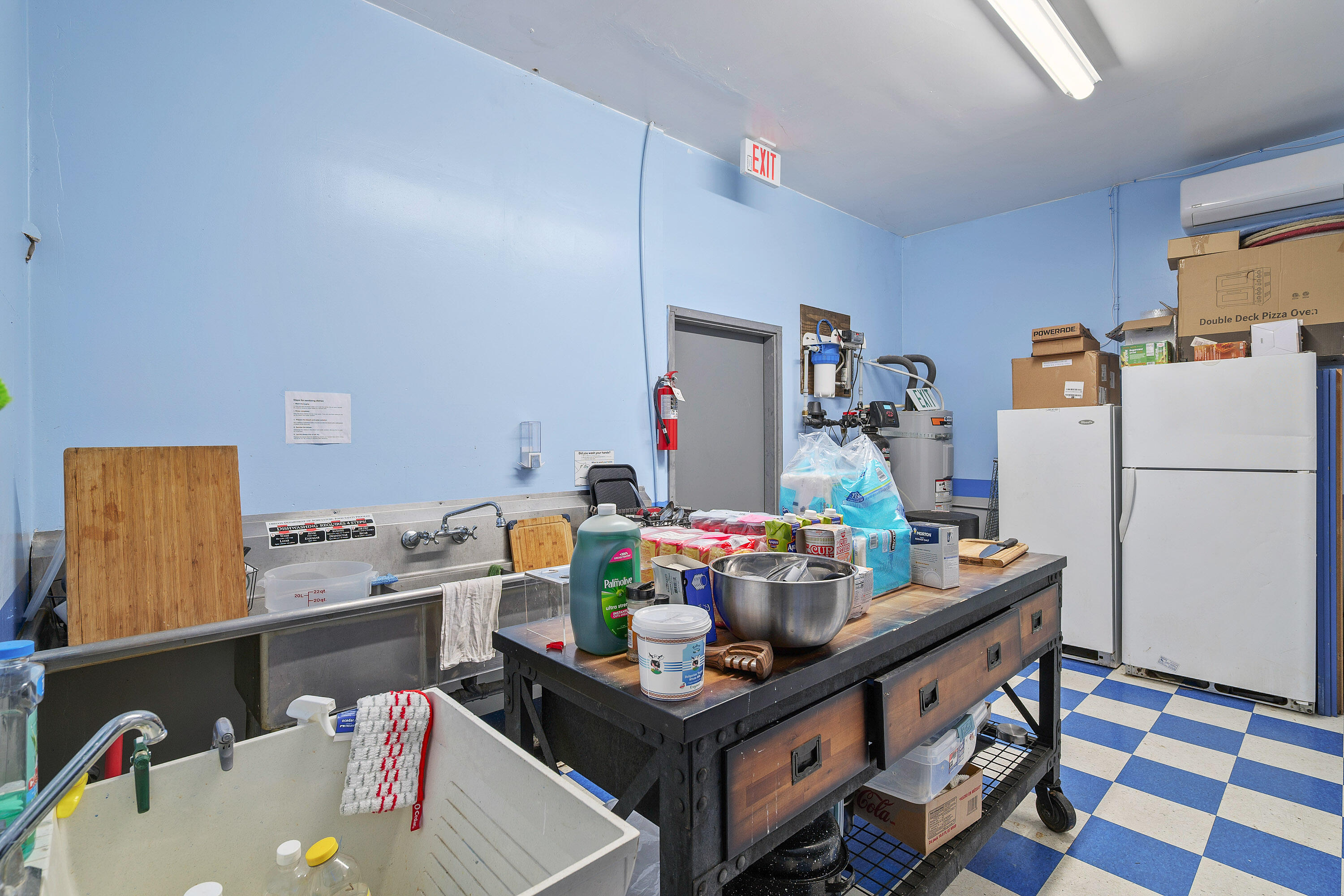 18090 Redwood Highway