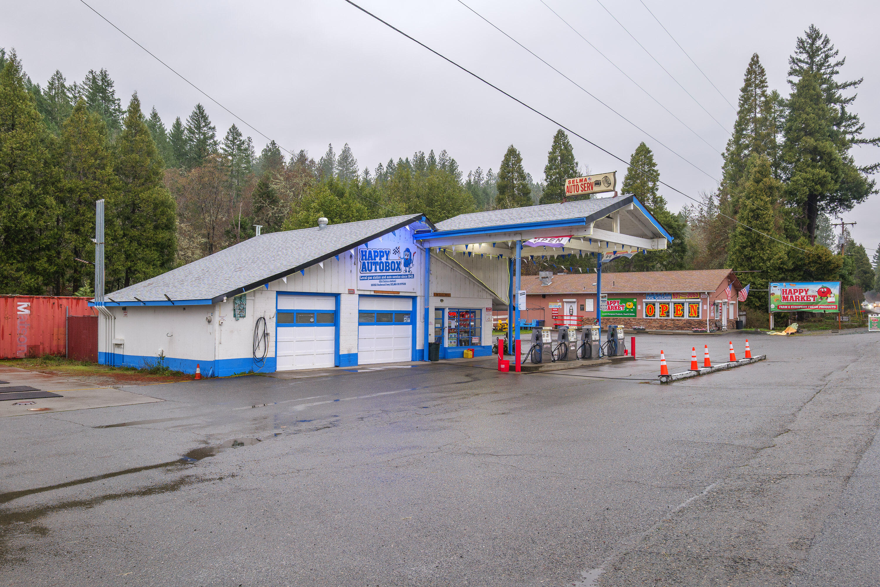 18090 Redwood Highway