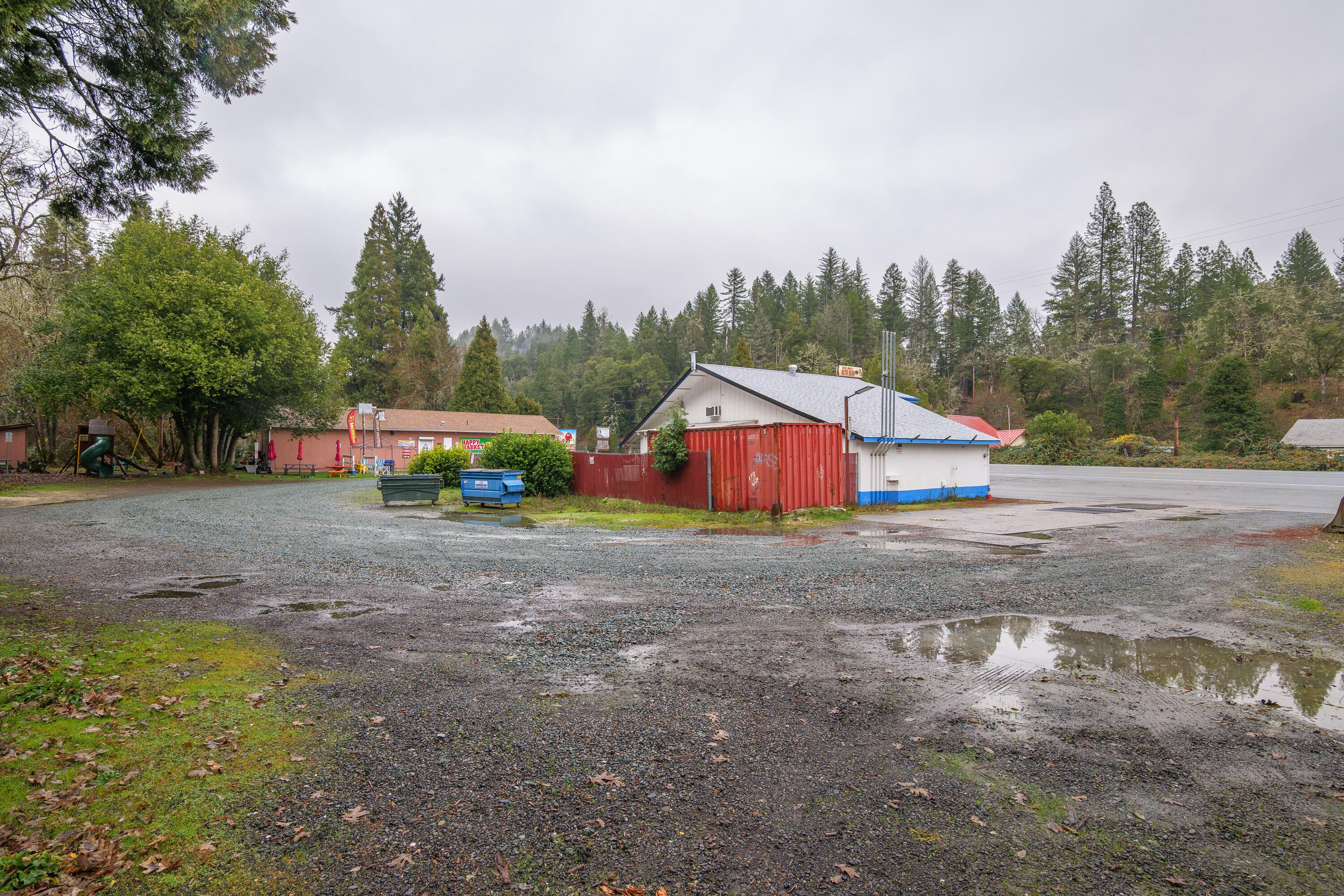 18090 Redwood Highway