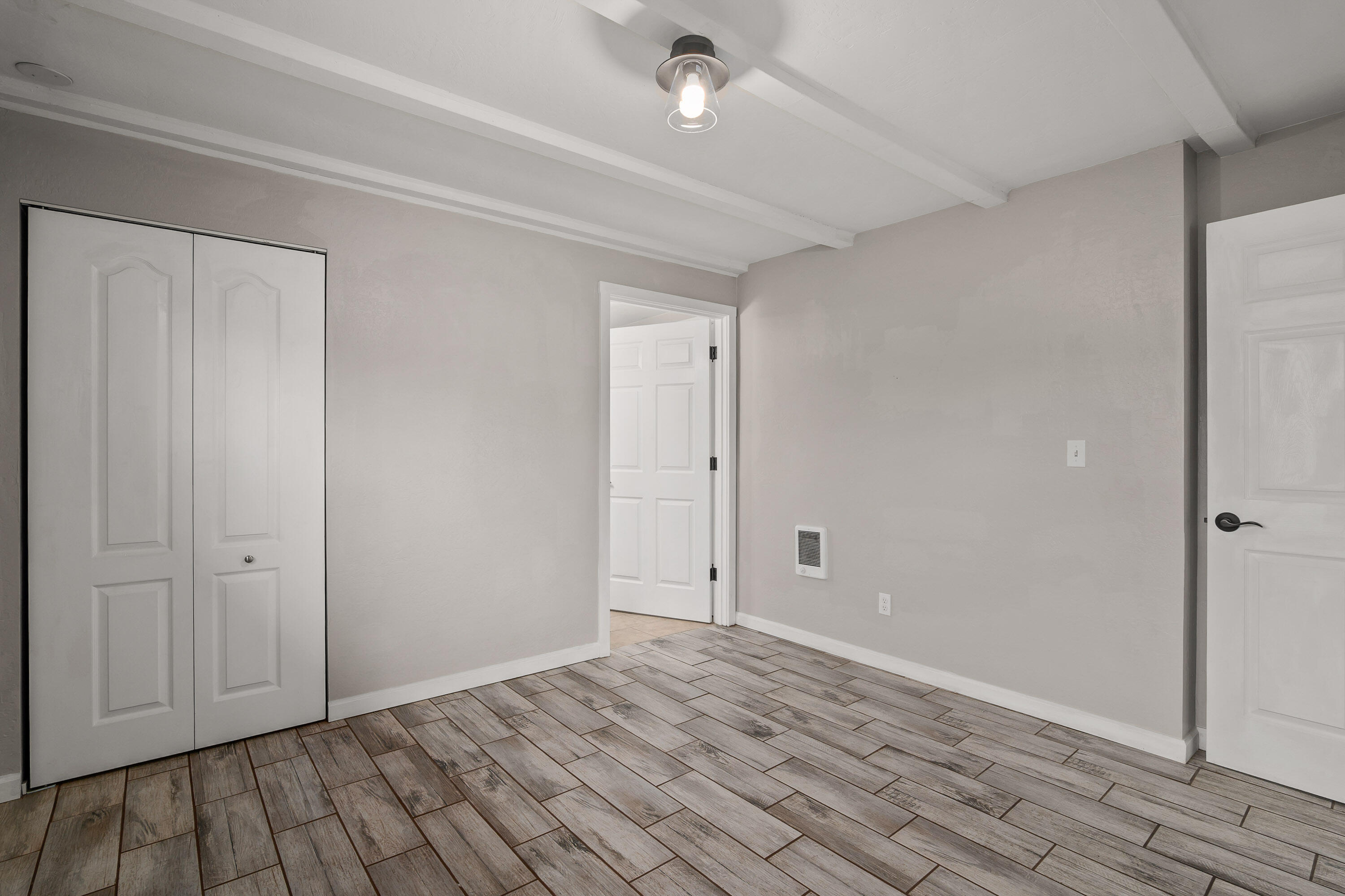 1480 Rogue River Highway