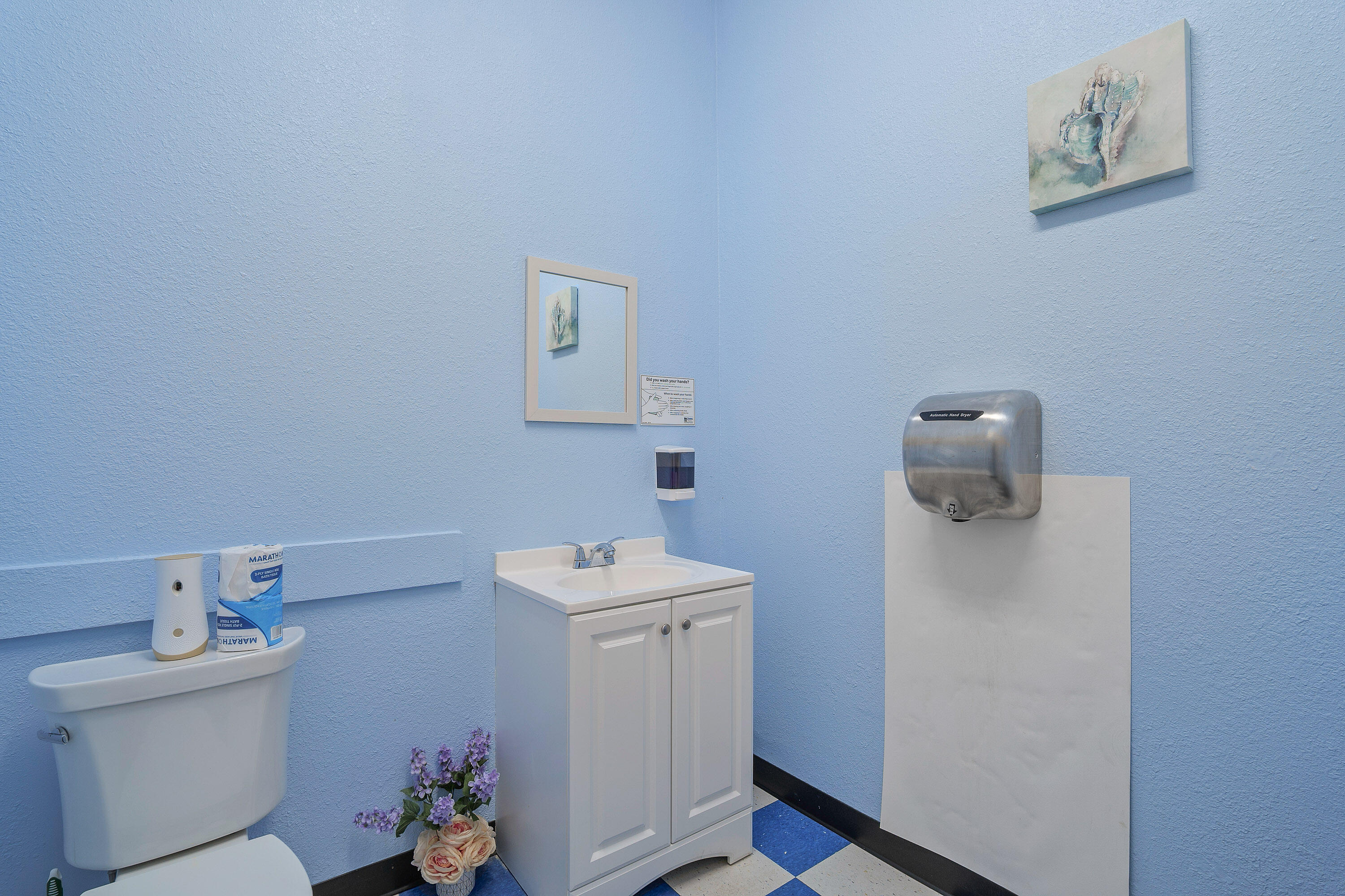 18090 Redwood Highway