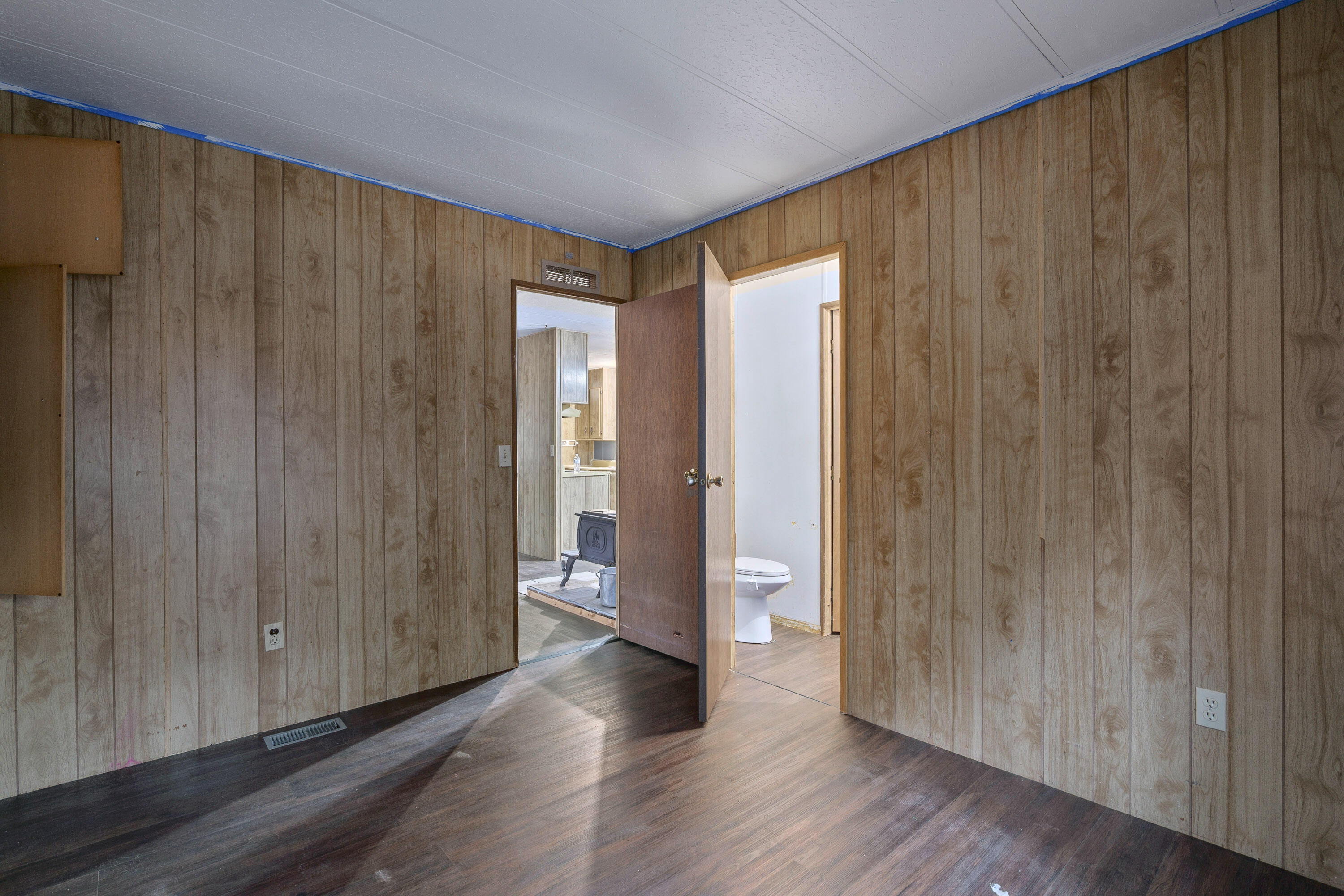 18090 Redwood Highway