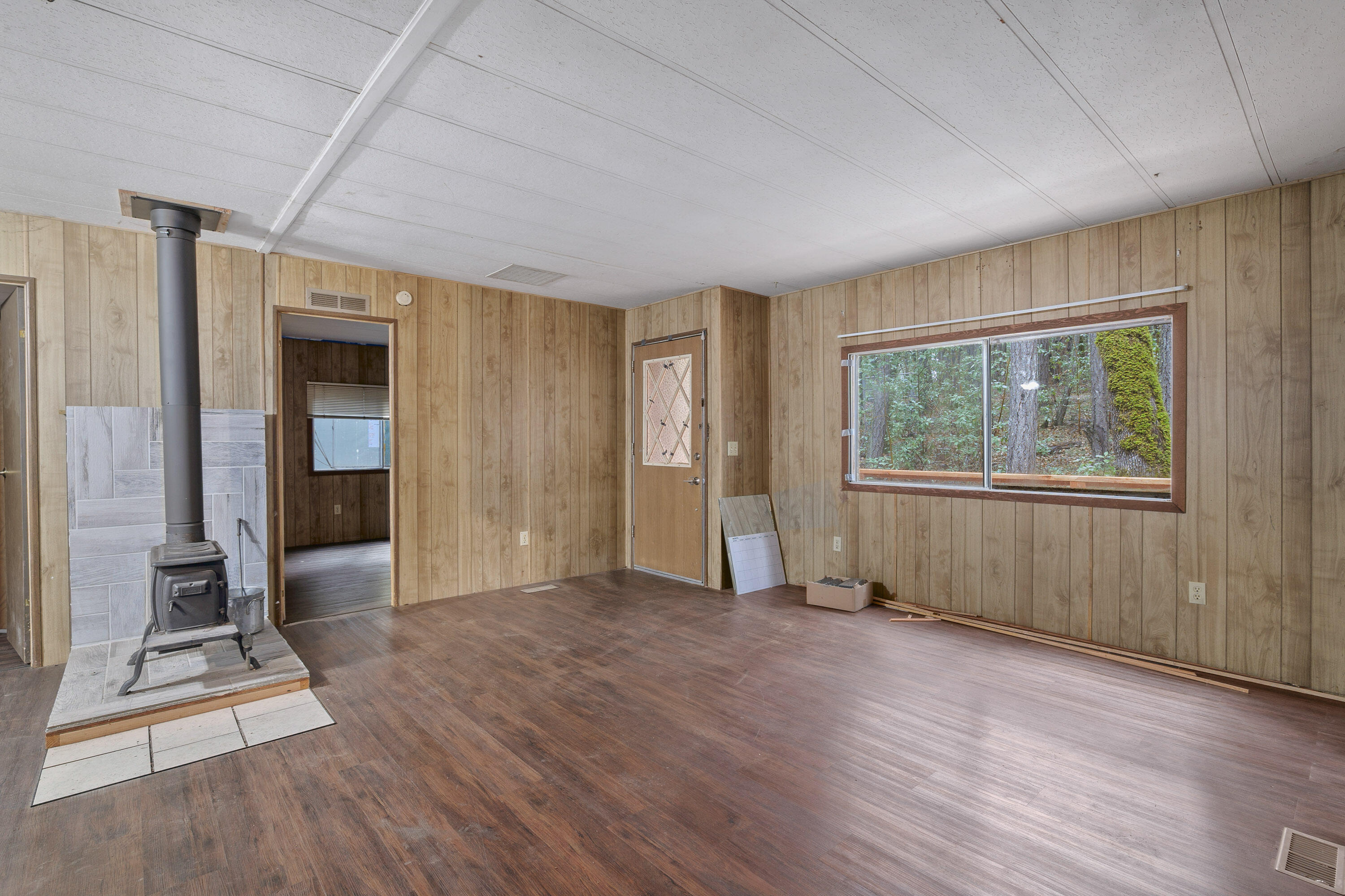 18090 Redwood Highway