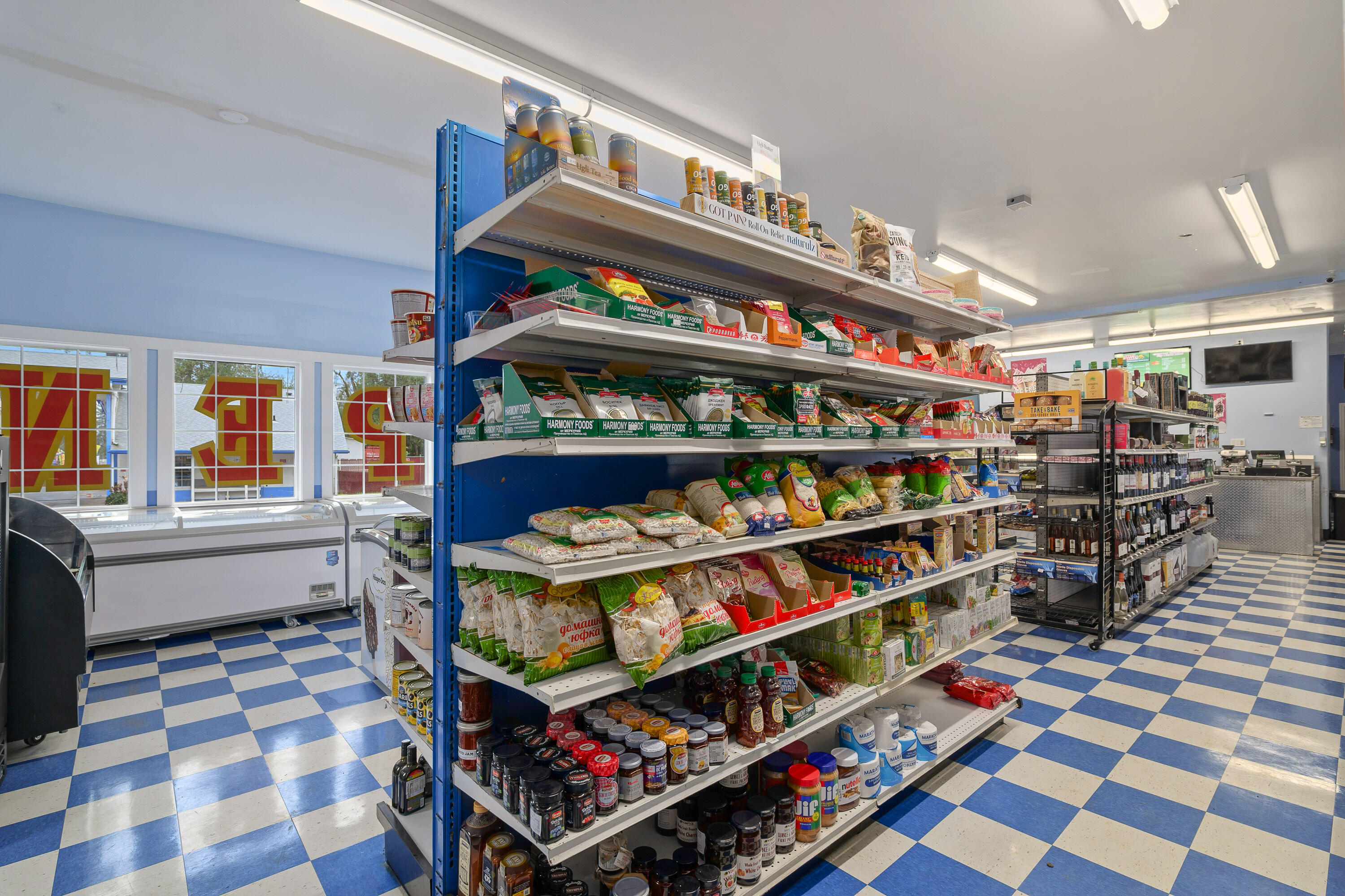 18090 Redwood Highway