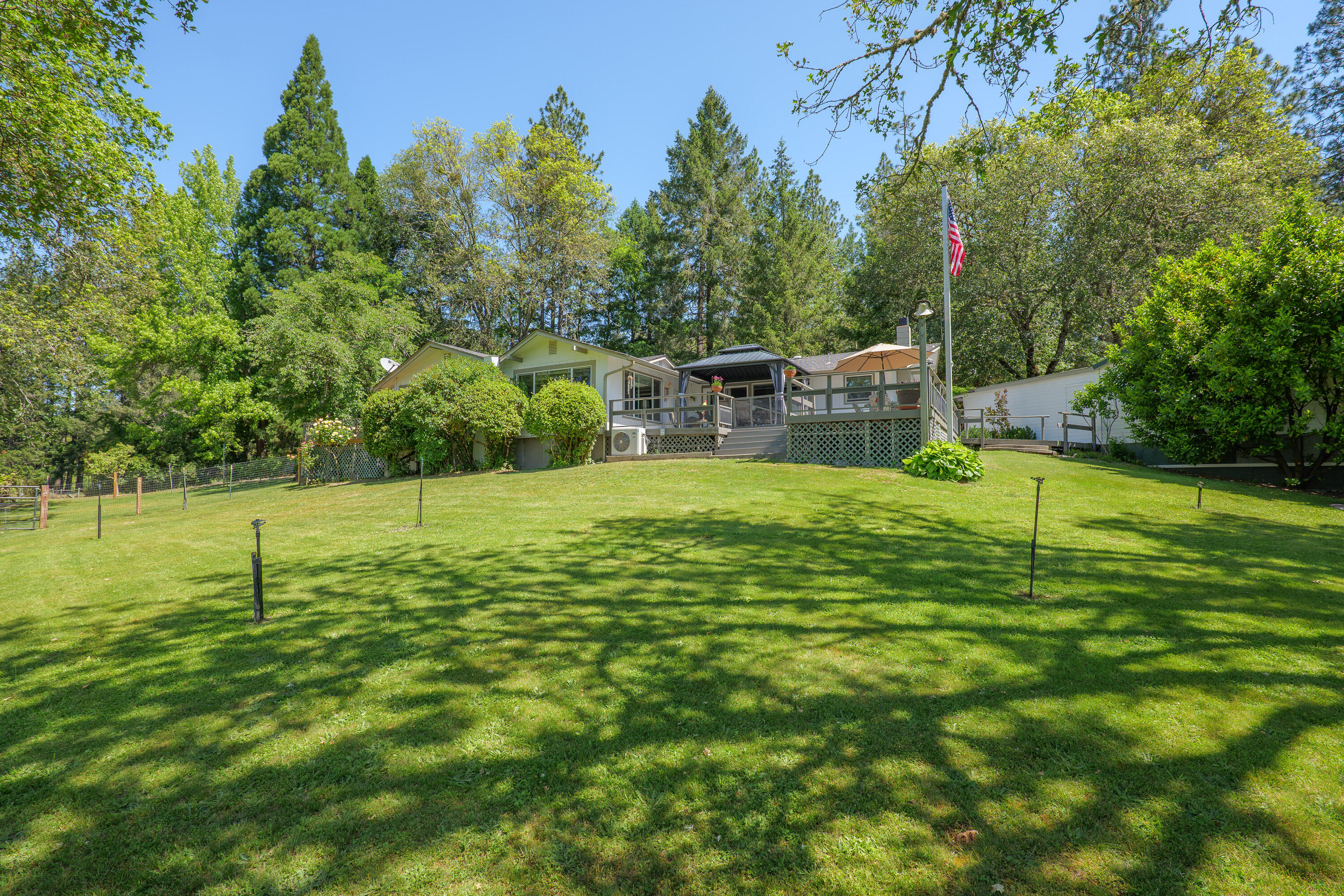 3336 Midway Avenue