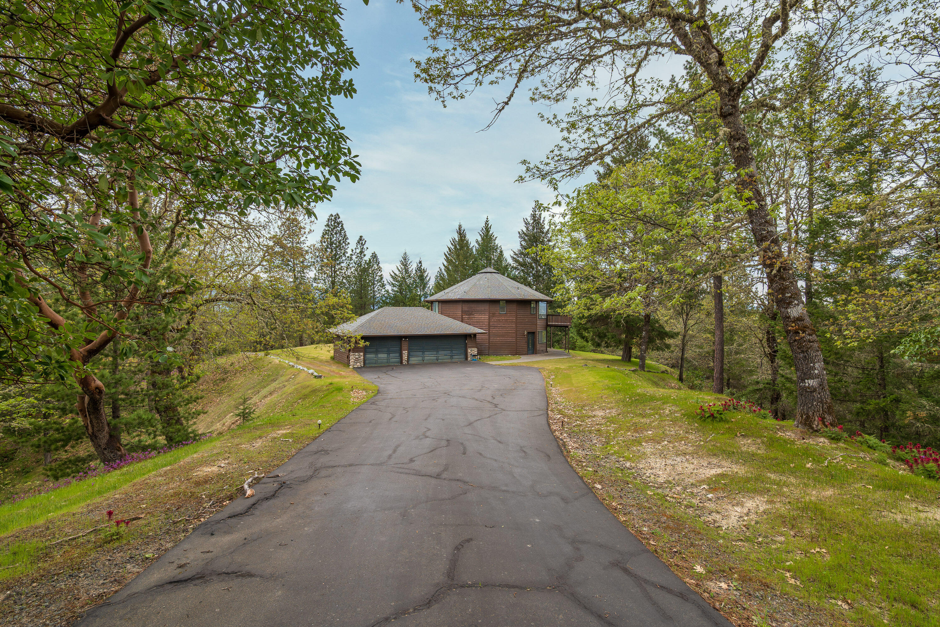 398 Madrone Ridge Drive