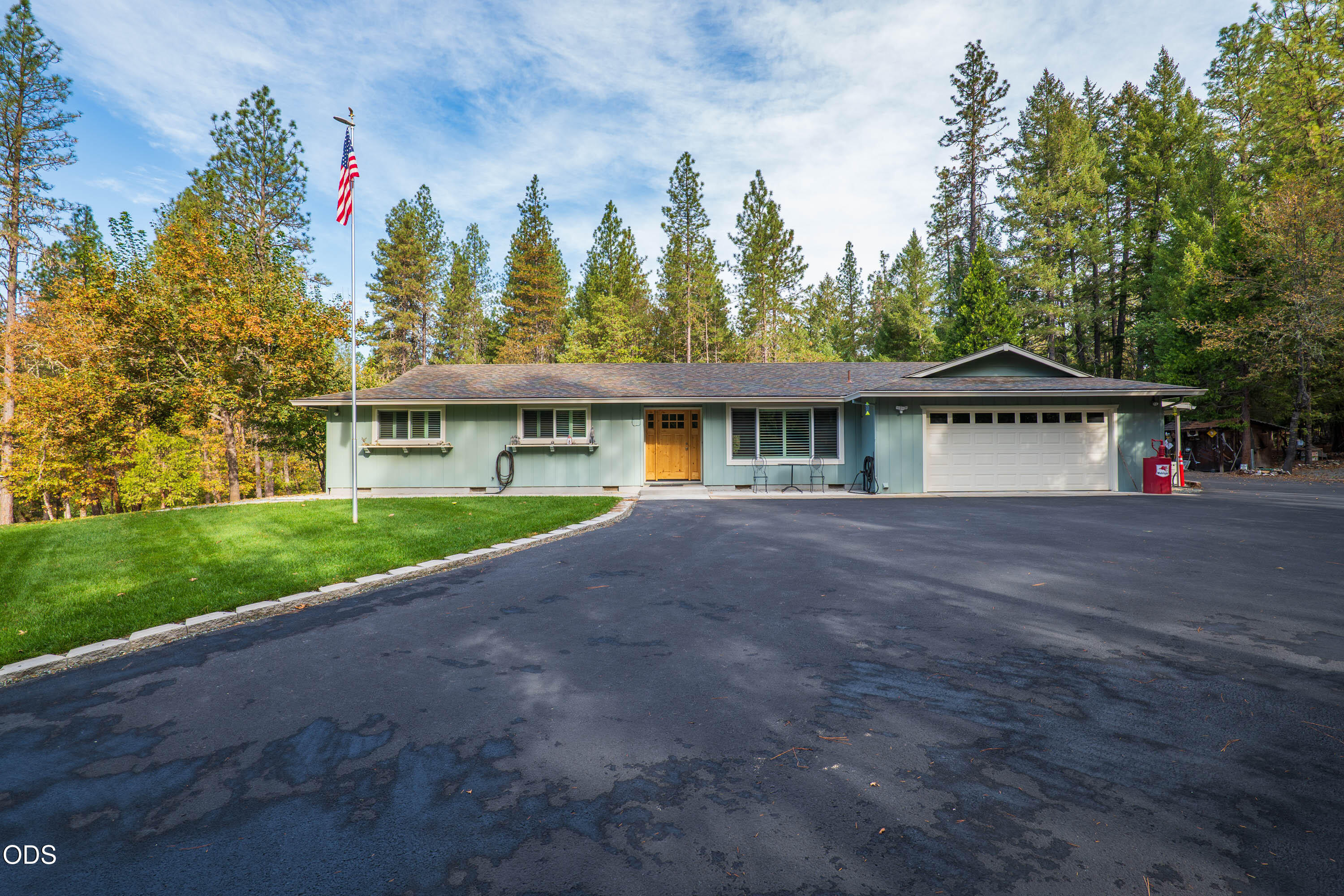 3131 Midway Avenue