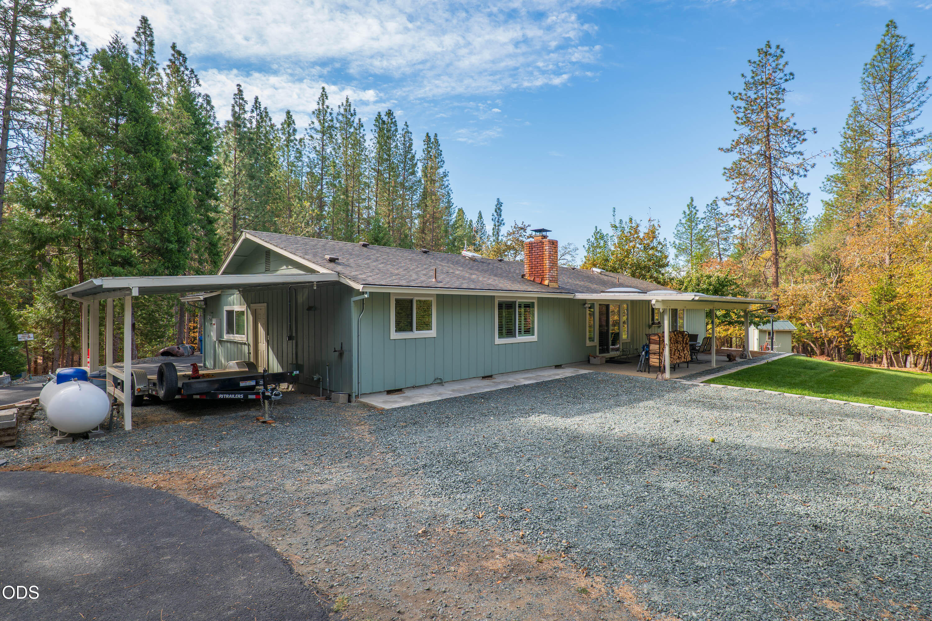 3131 Midway Avenue