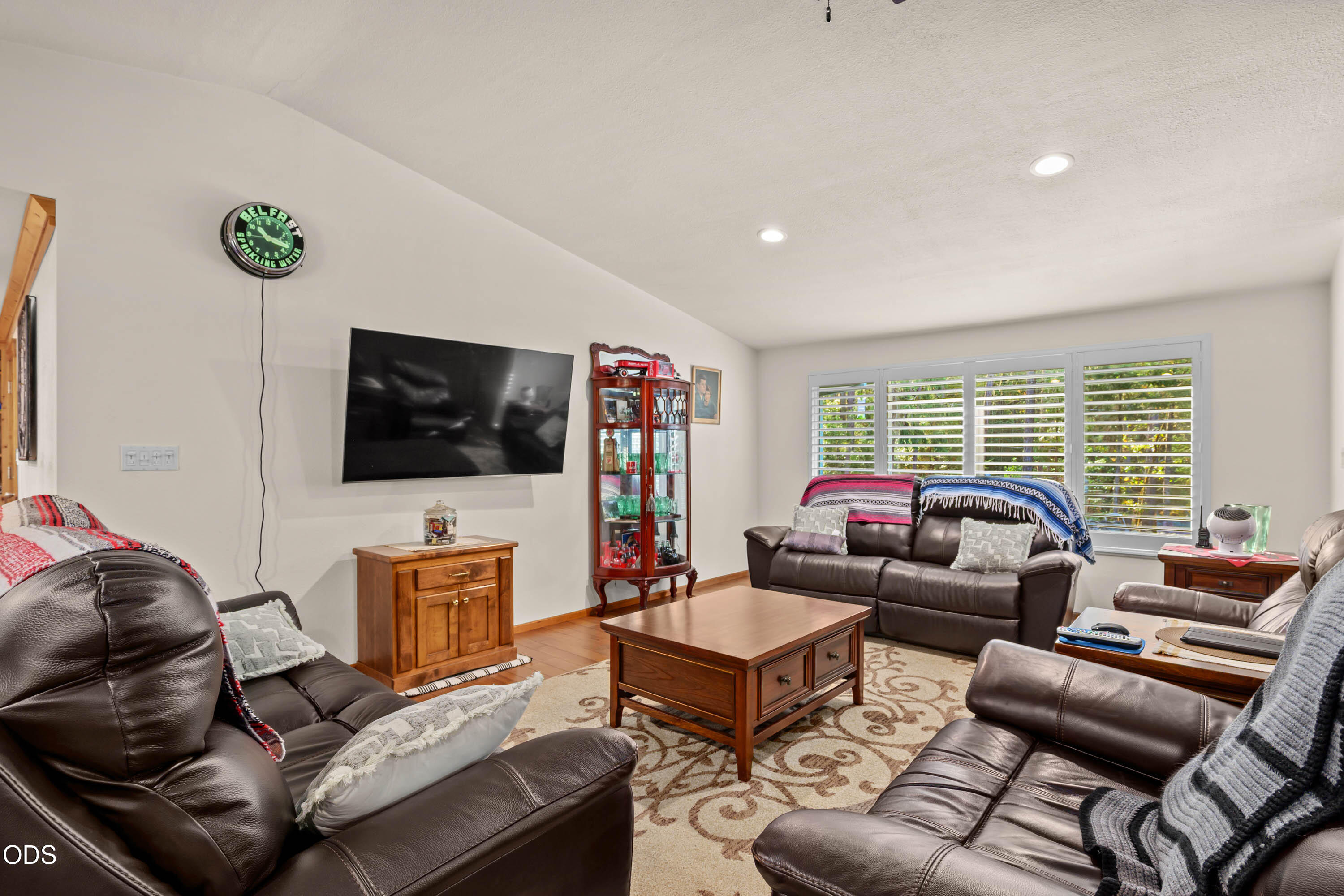 3131 Midway Avenue