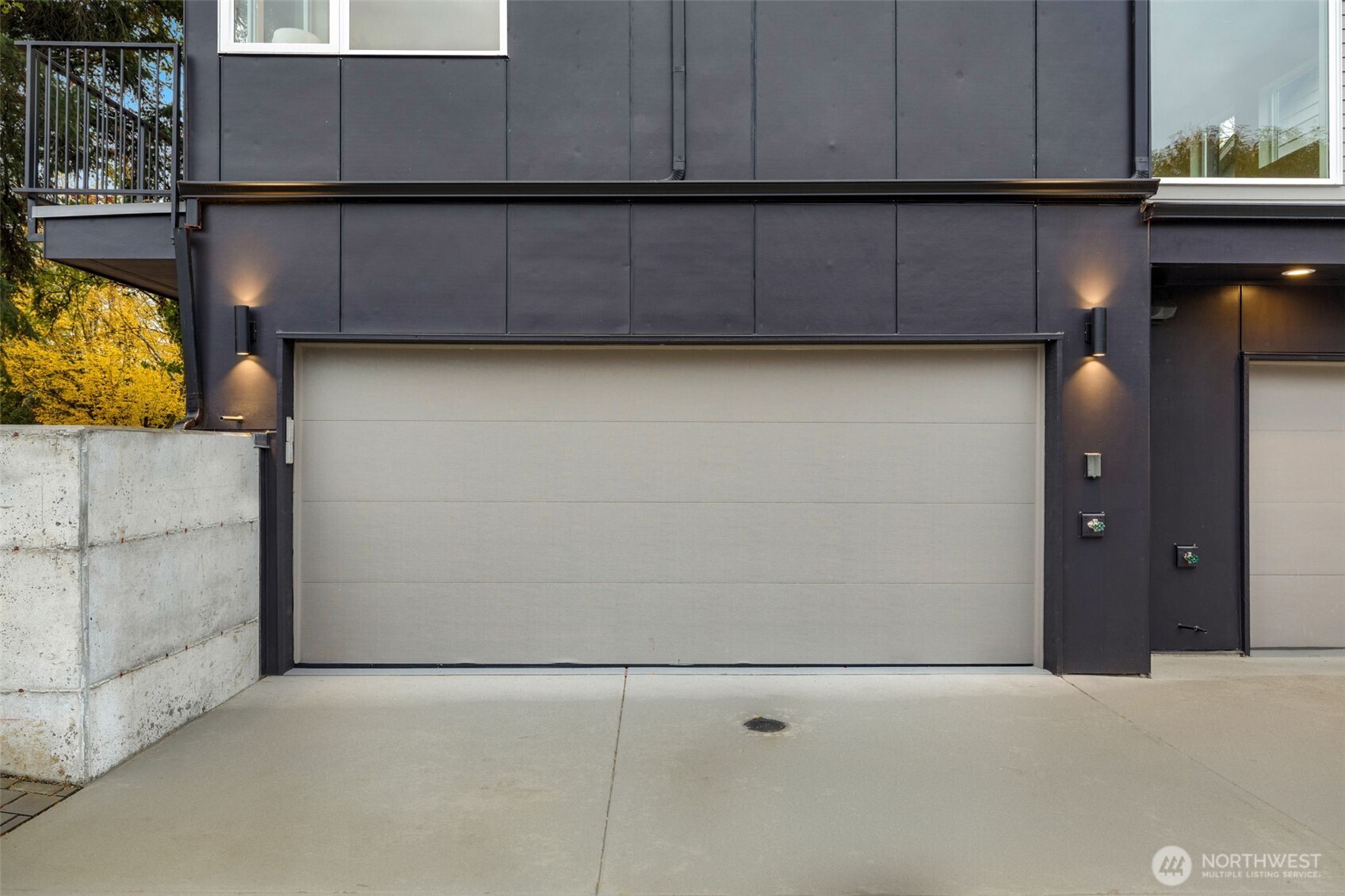 2103 SW Genesee Street