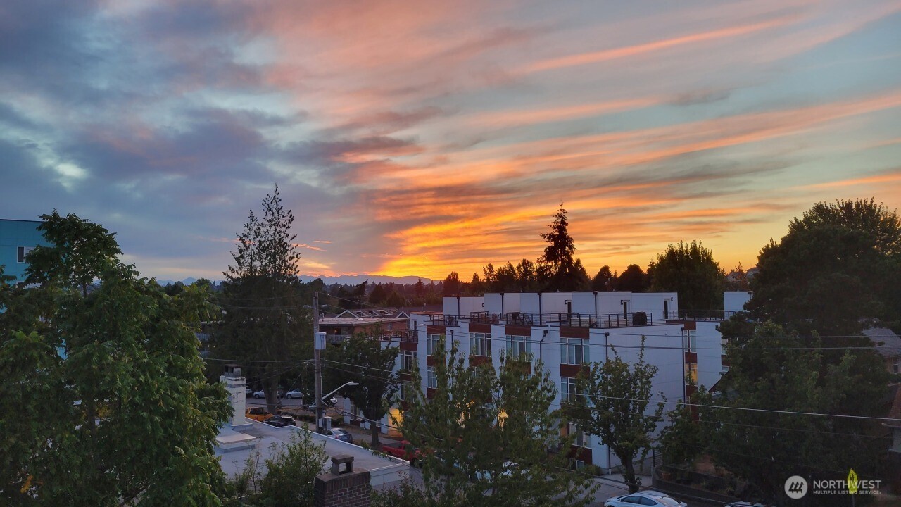 437 NE 73rd Street Unit: B