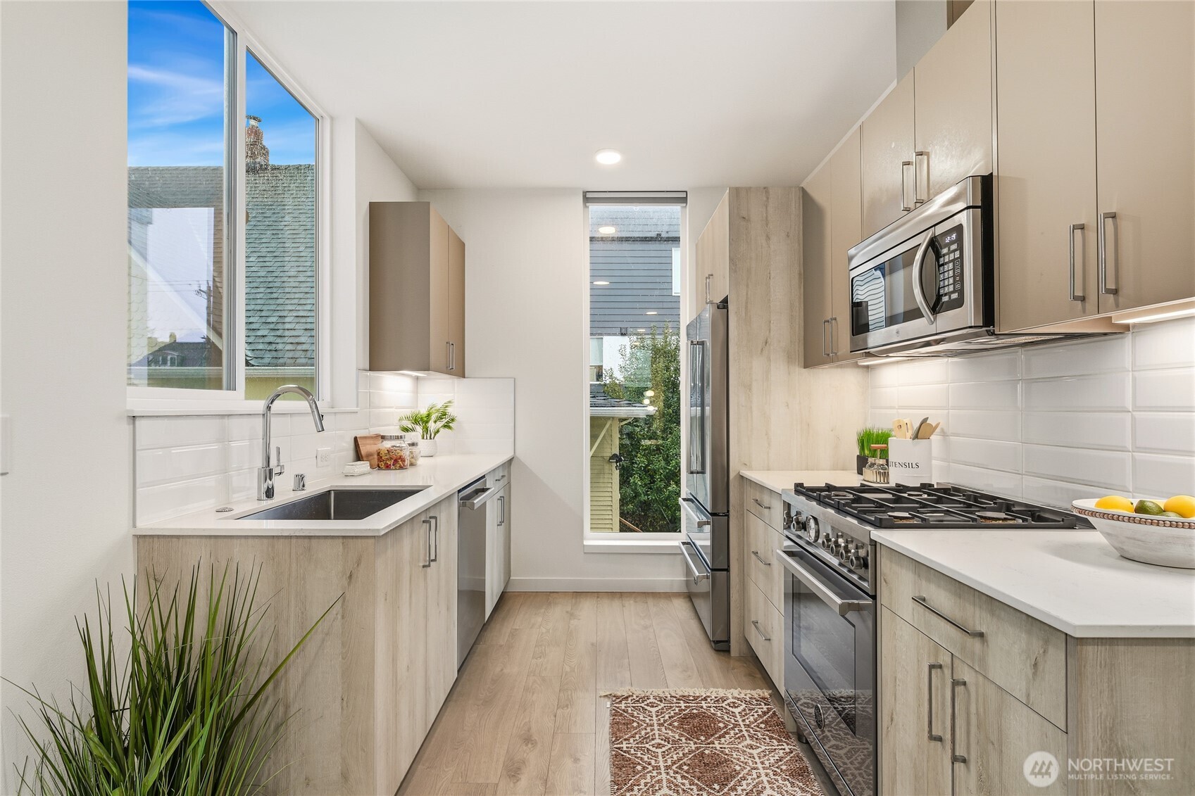 437 NE 73rd Street Unit: B