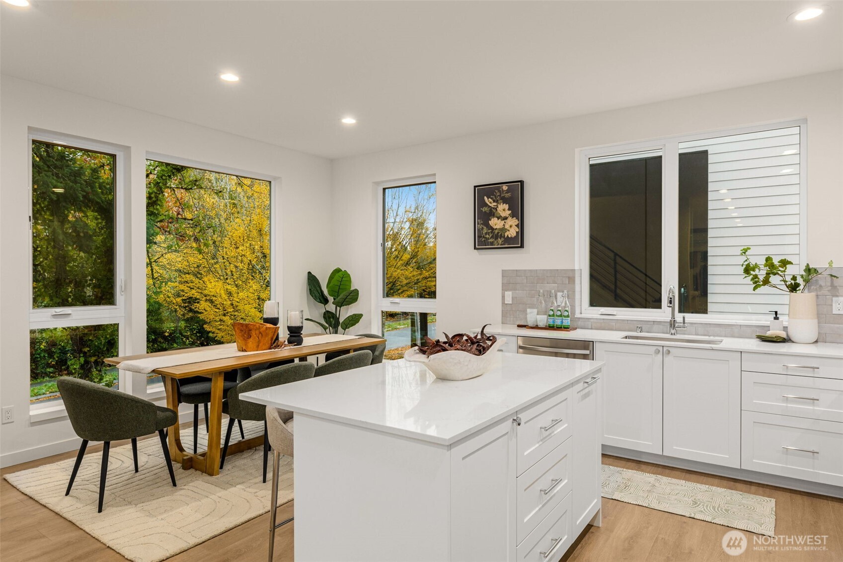 2103 SW Genesee Street