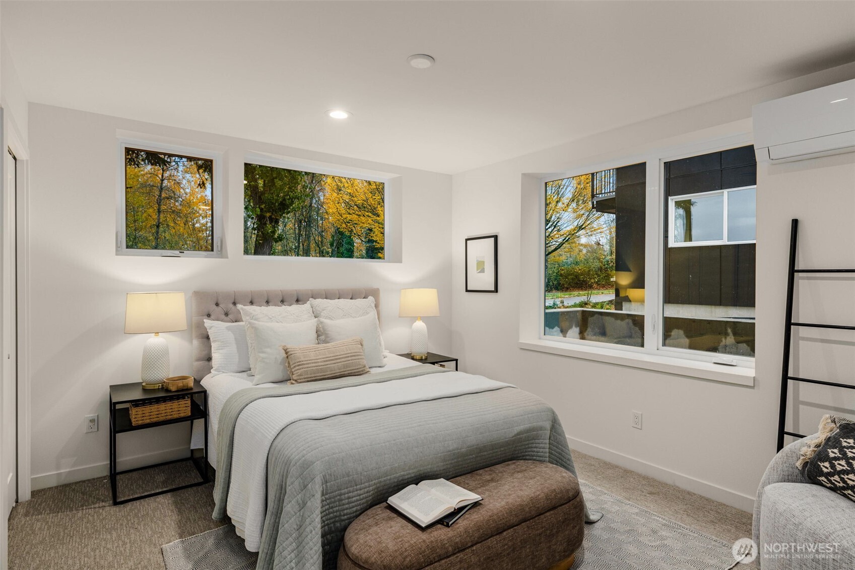 2103 SW Genesee Street