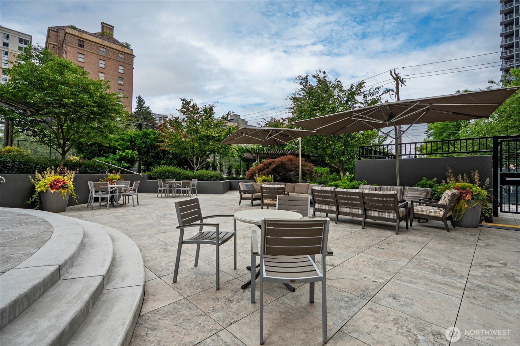 1301 Spring Street Unit: 16C