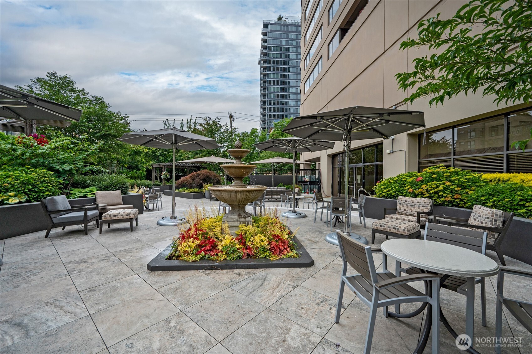 1301 Spring Street Unit: 16C