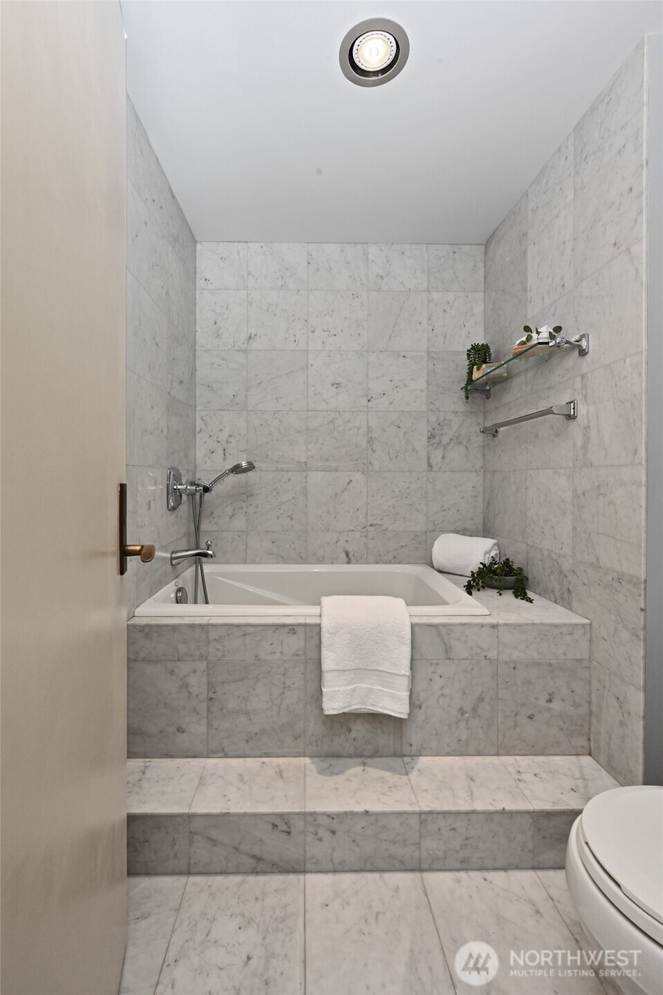 1301 Spring Street Unit: 16C