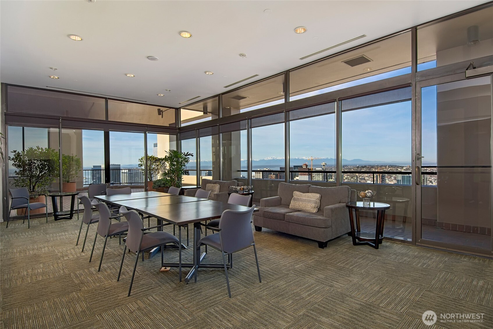 1301 Spring Street Unit: 16C