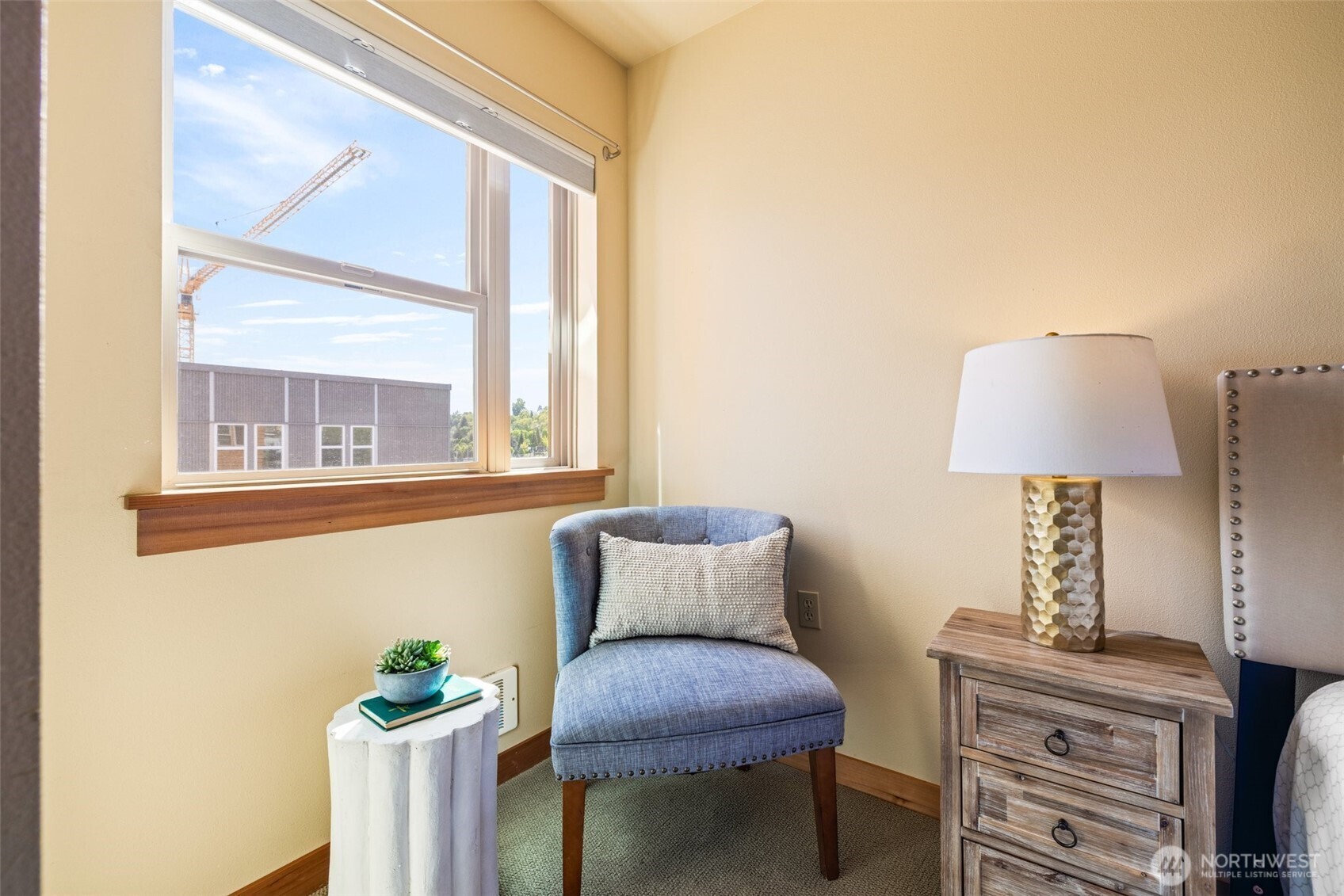 827 Hiawatha Place S Unit: 515