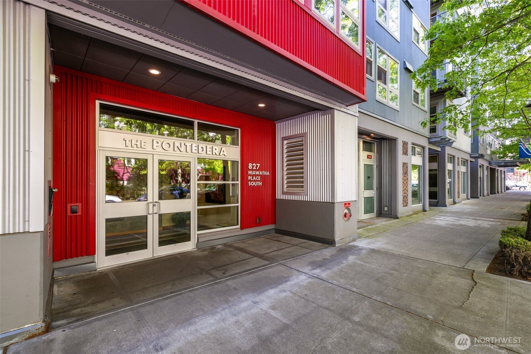 827 Hiawatha Place S Unit: 515