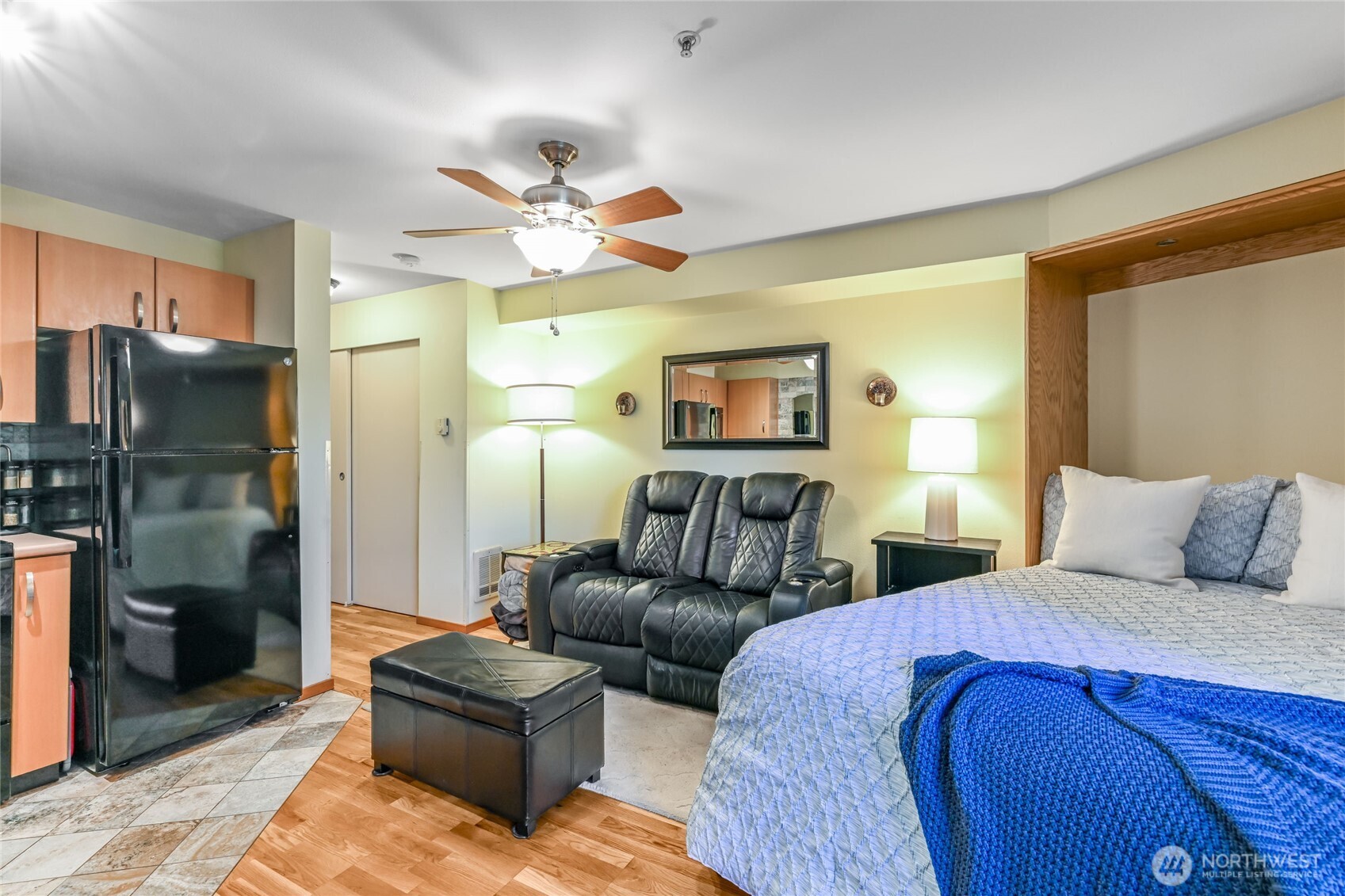 4020 Aurora Avenue N Unit: 308