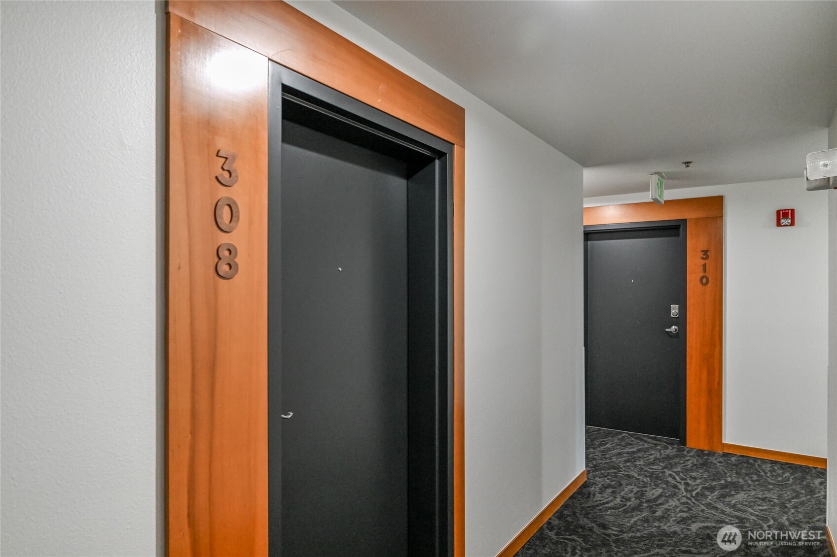 4020 Aurora Avenue N Unit: 308
