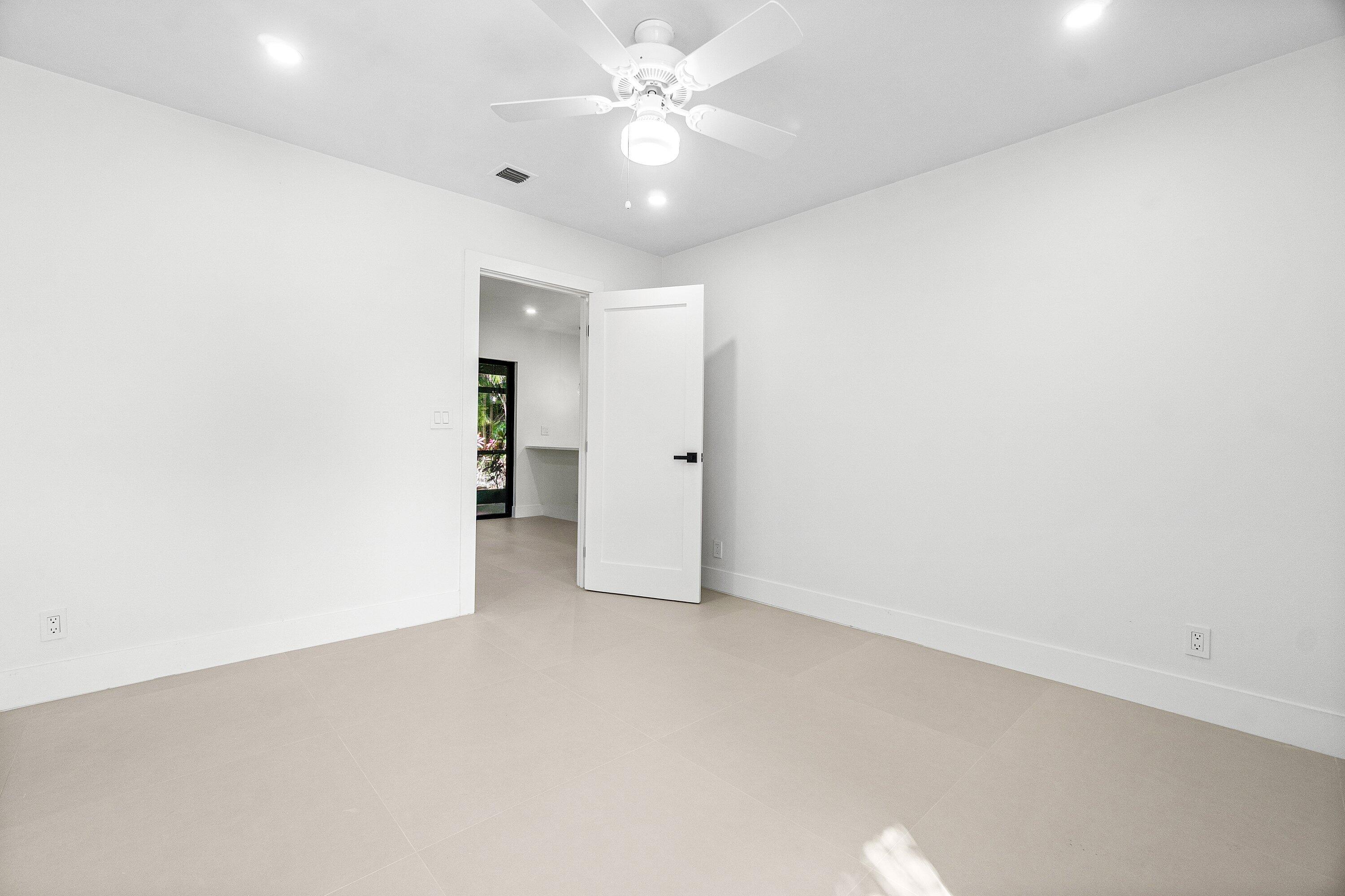 5944 Forest Grove Drive 3