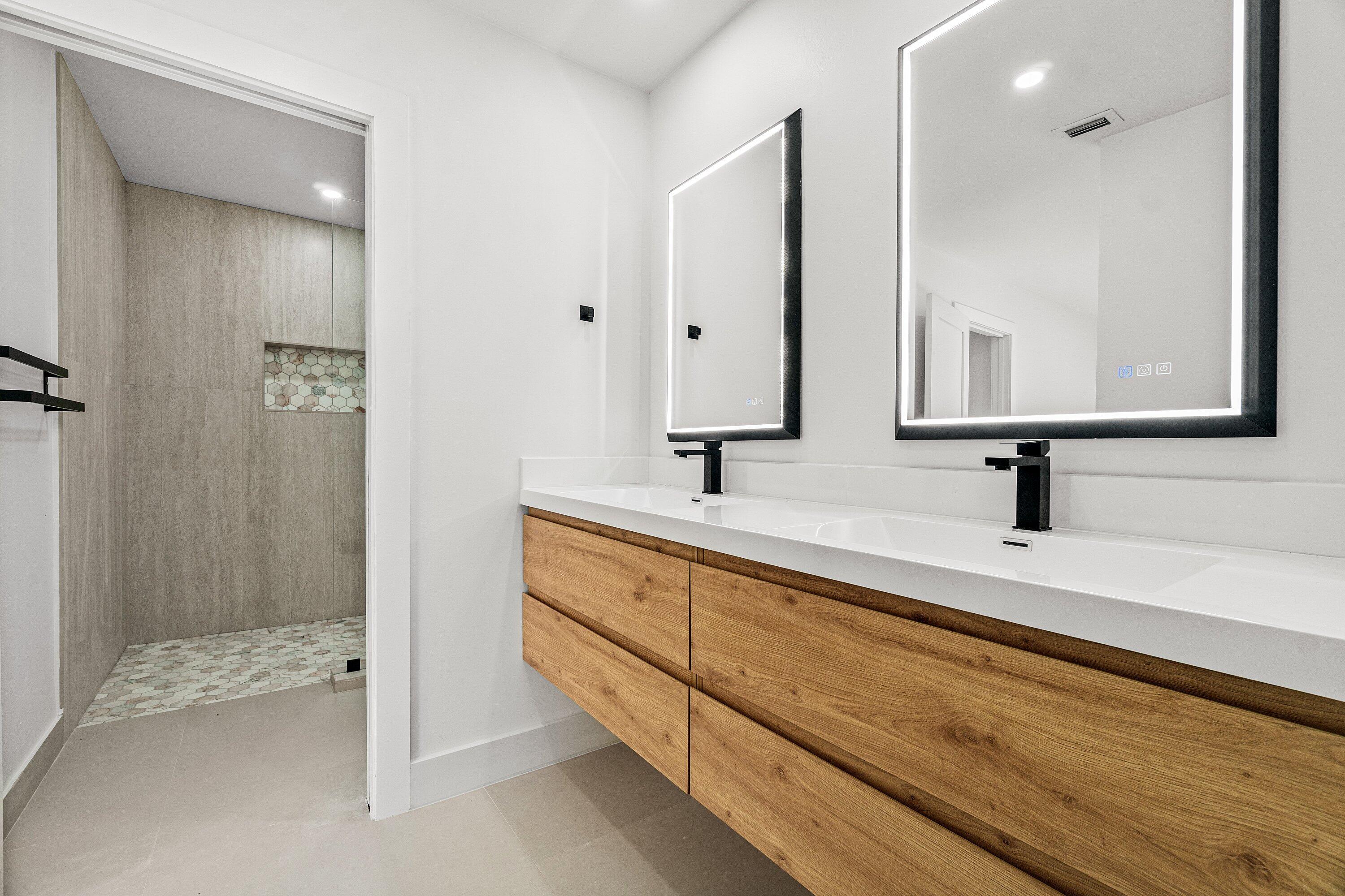 5944 Forest Grove Drive 3
