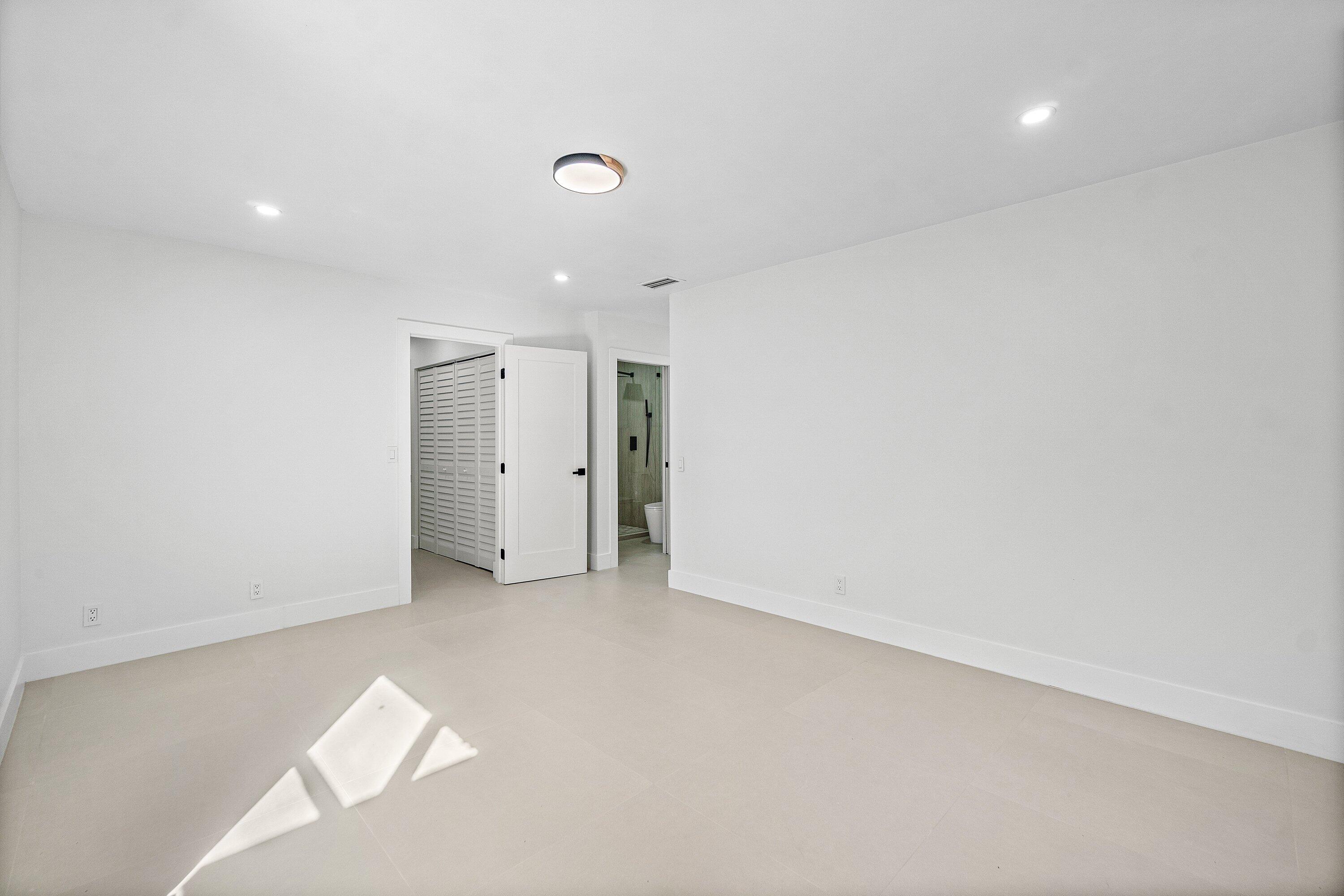 5944 Forest Grove Drive 3
