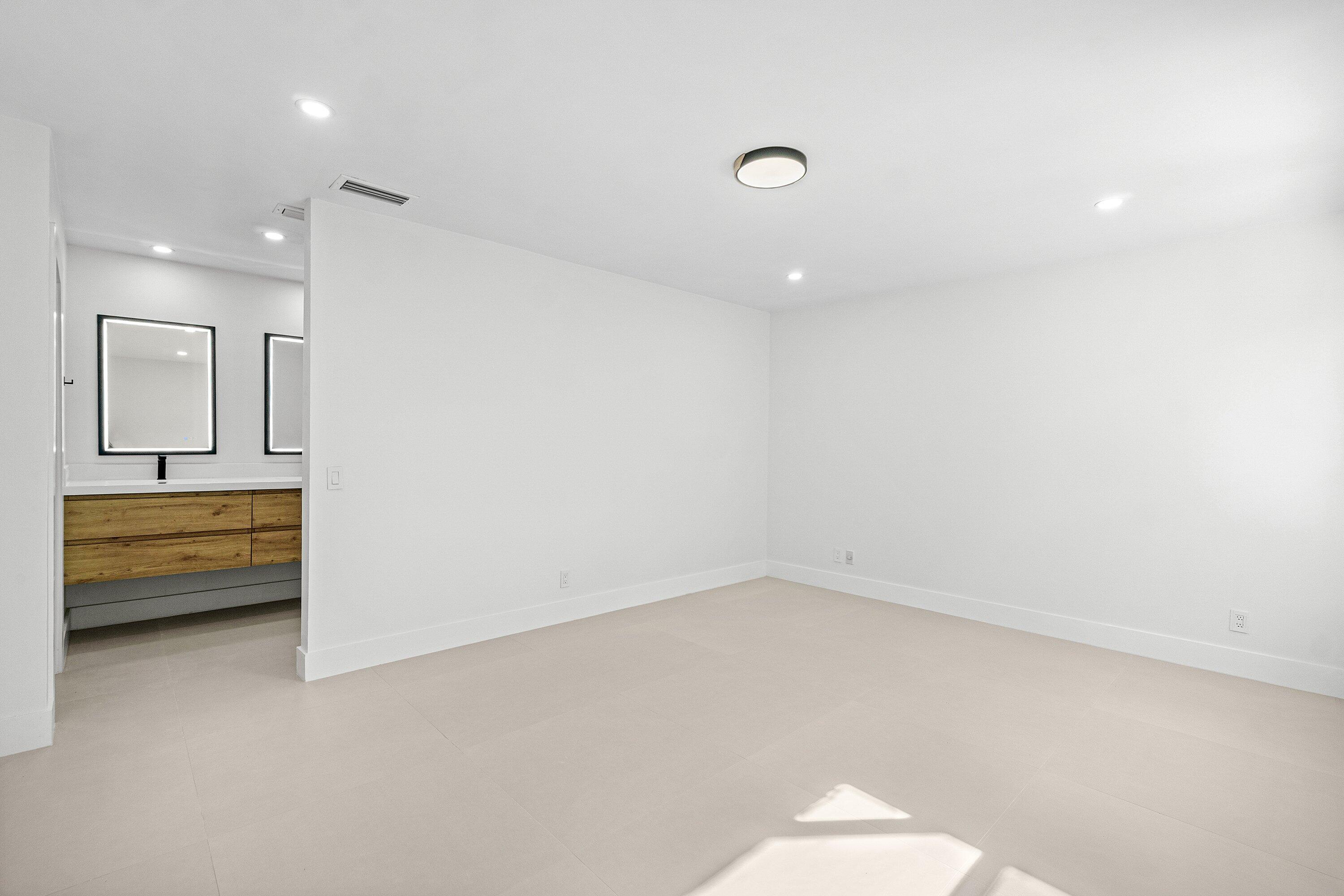 5944 Forest Grove Drive 3