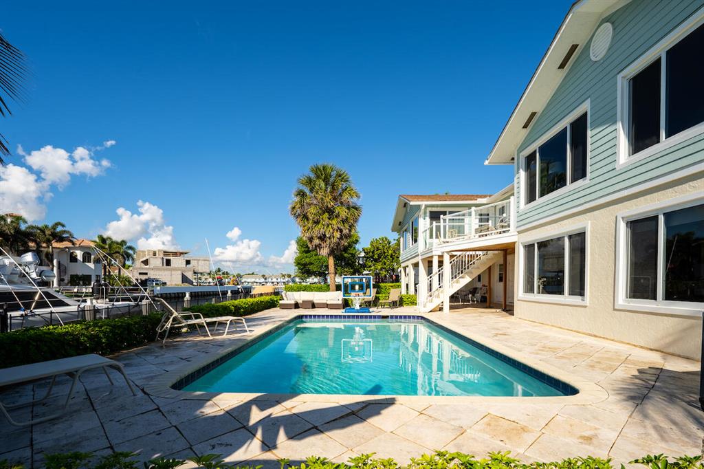 1104 Highland Beach Drive Unit: 1