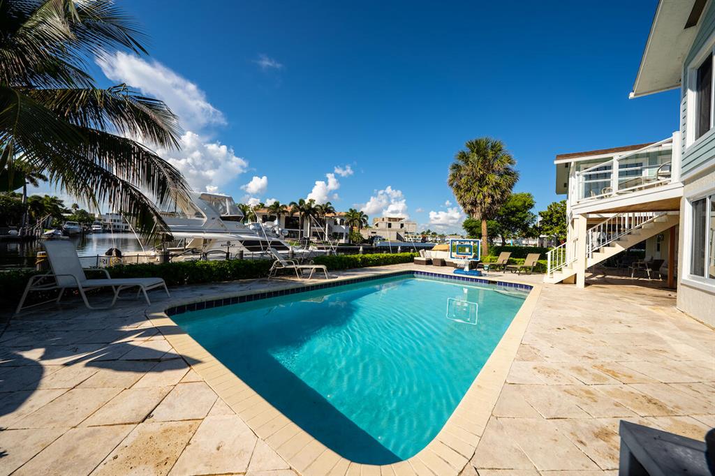 1104 Highland Beach Drive Unit: 2