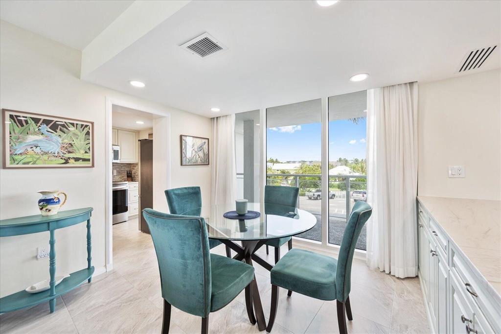 1213 S Ocean Boulevard Unit: 2-E