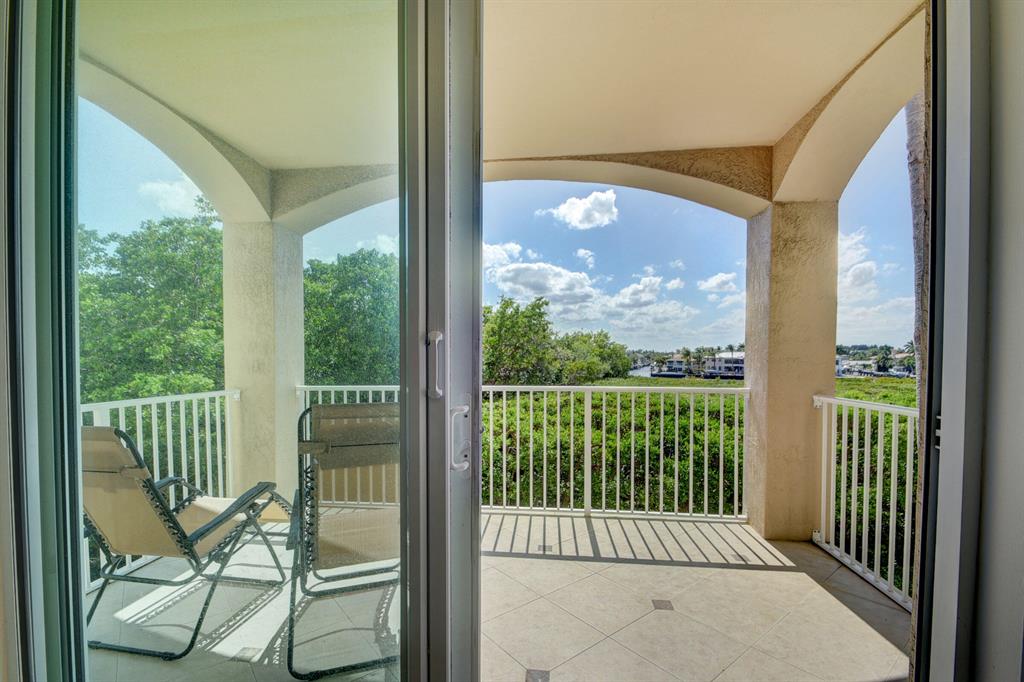 3720 S Ocean Boulevard Unit: 201b