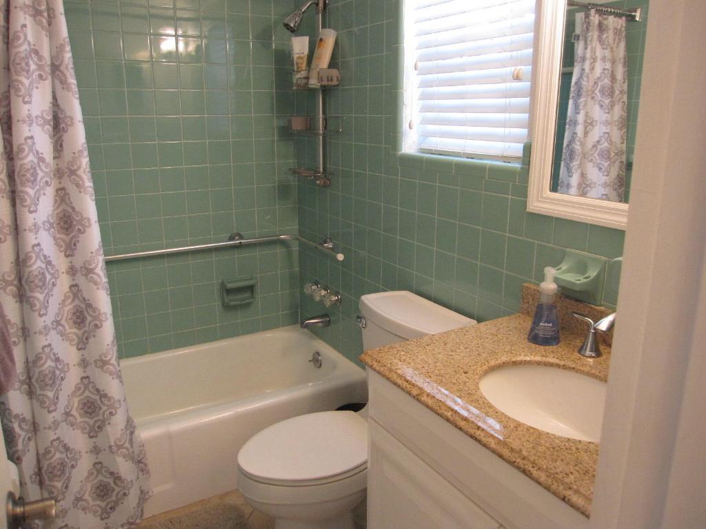 6660 N Ocean Boulevard E Unit: 16