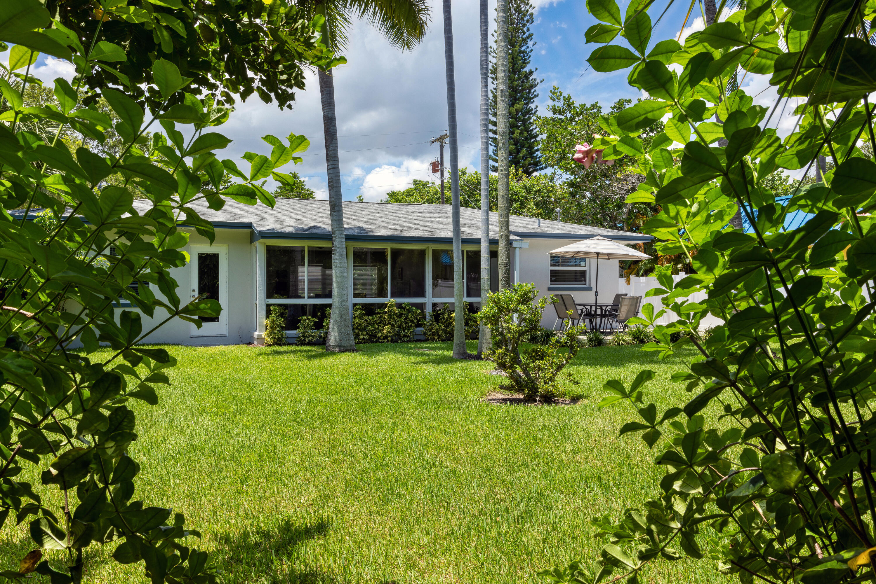 123 SE 7th Avenue