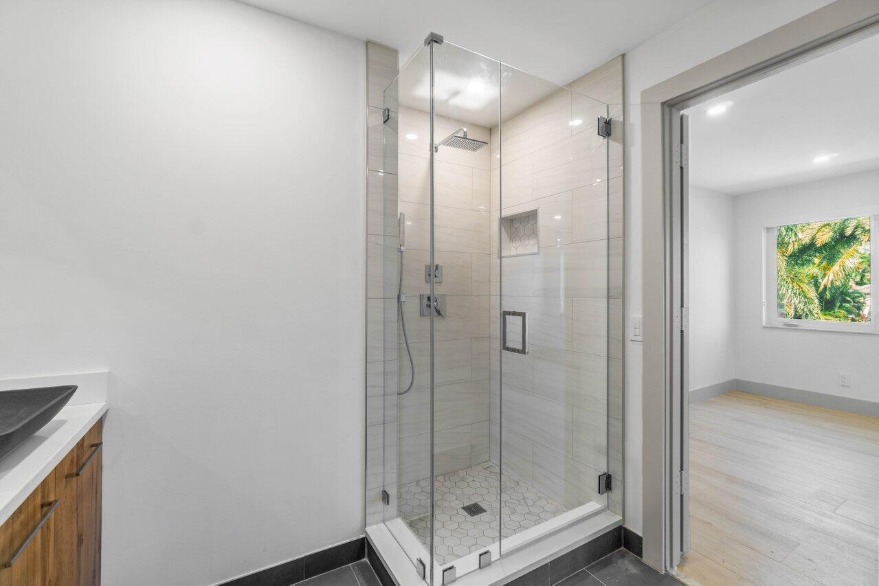 1104 Highland Beach Drive Unit: 2