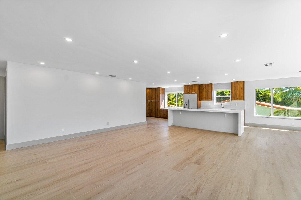 1104 Highland Beach Drive Unit: 2