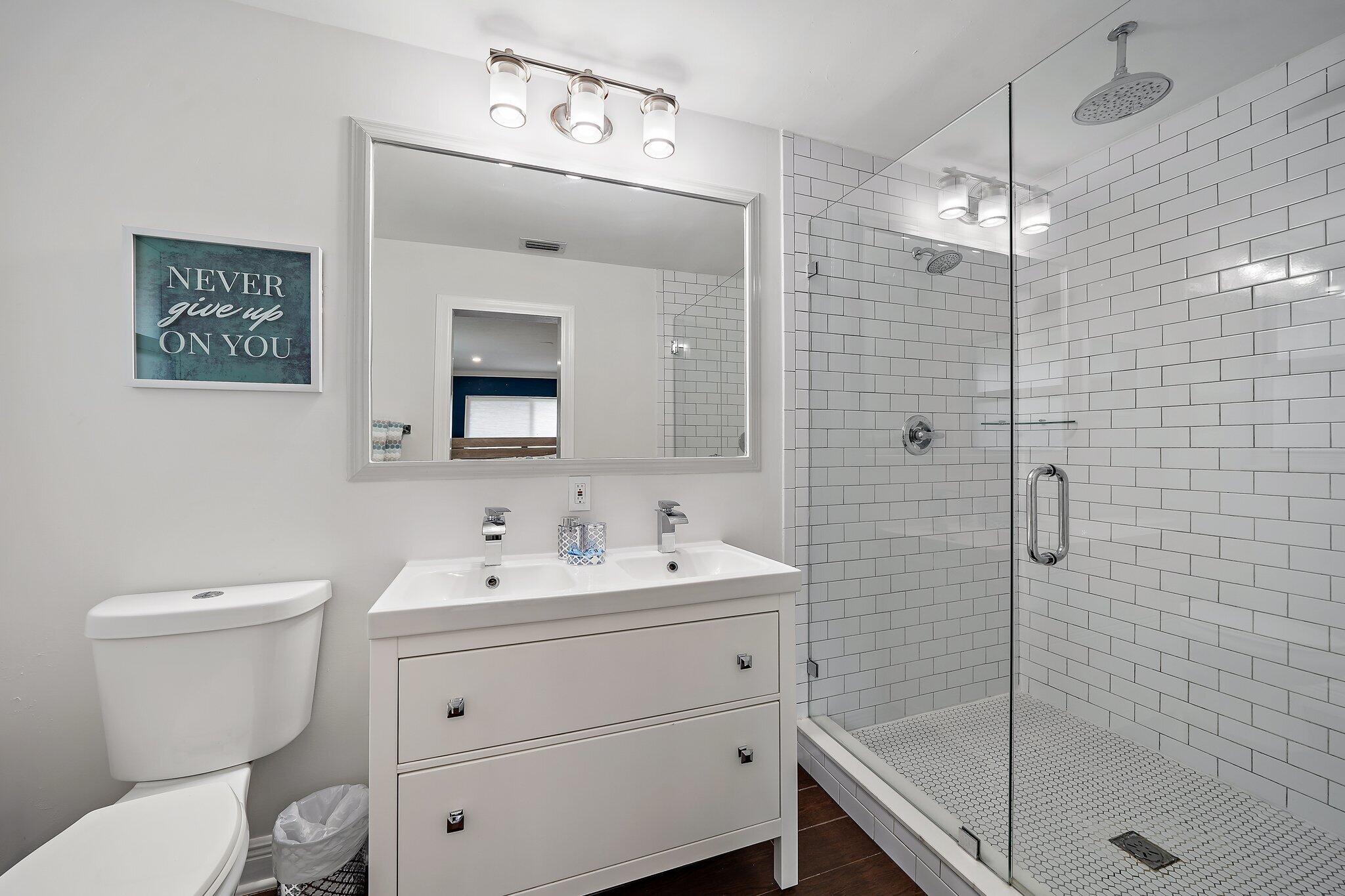 722 SW 25th Place