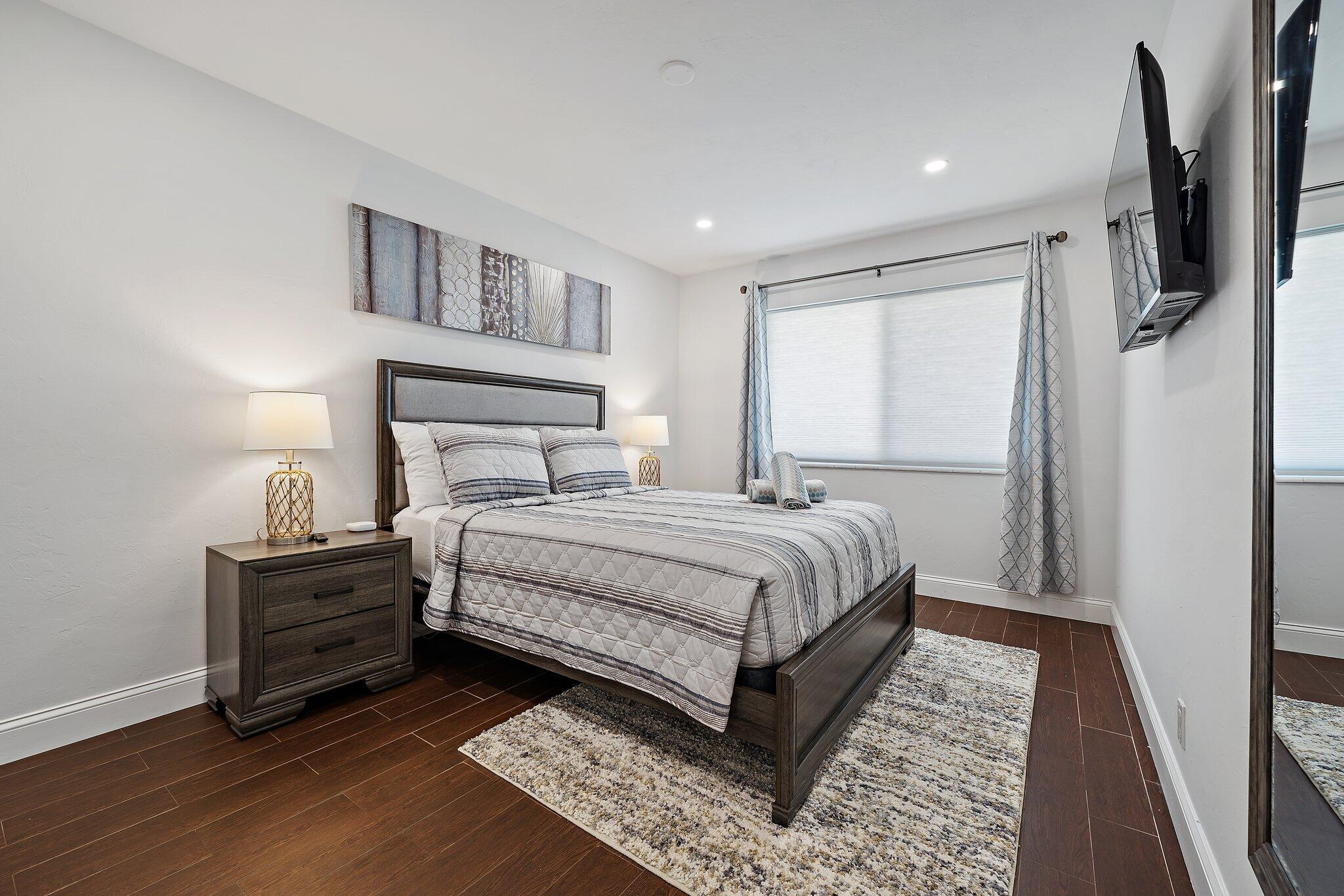 722 SW 25th Place