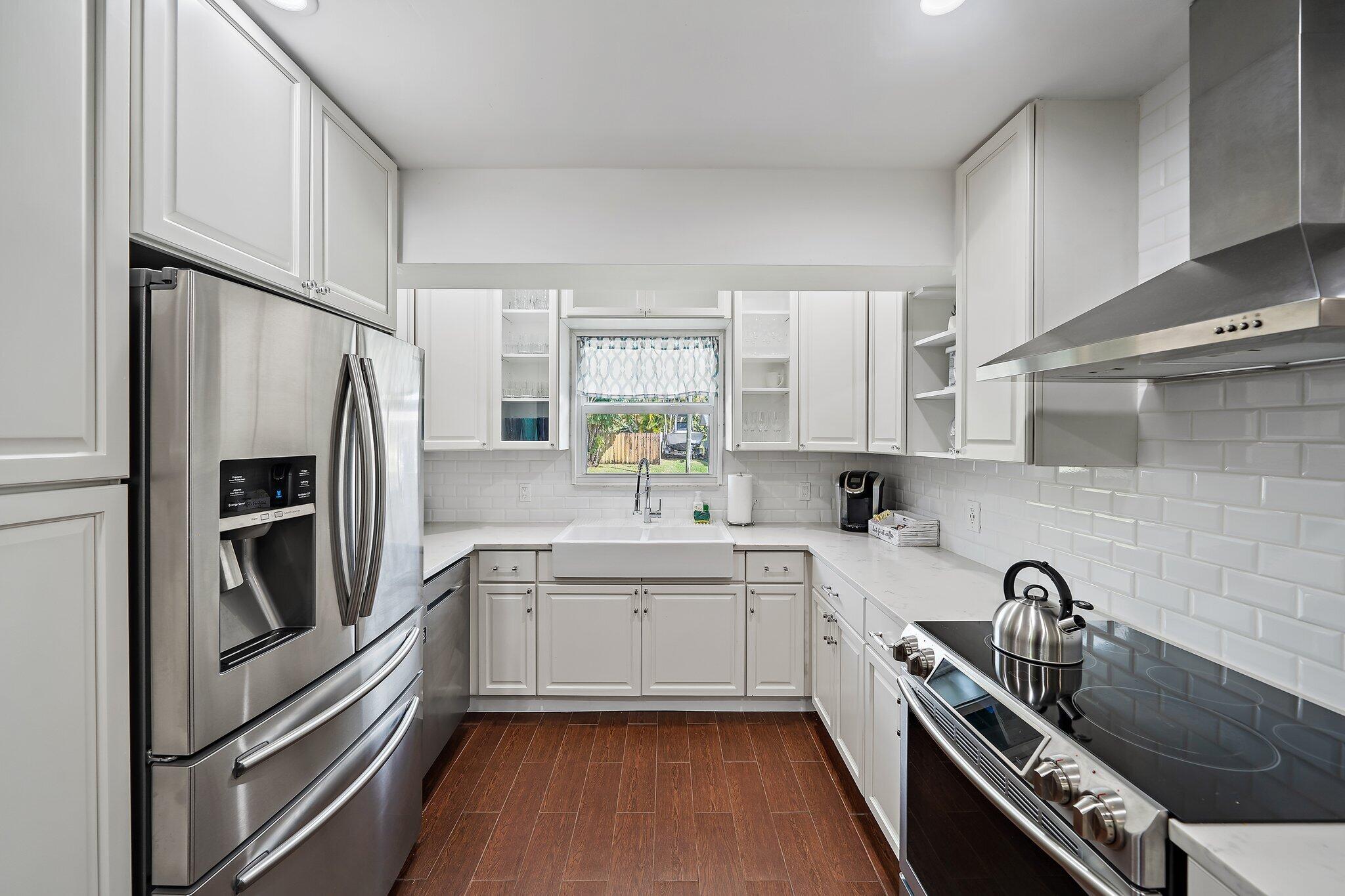 722 SW 25th Place