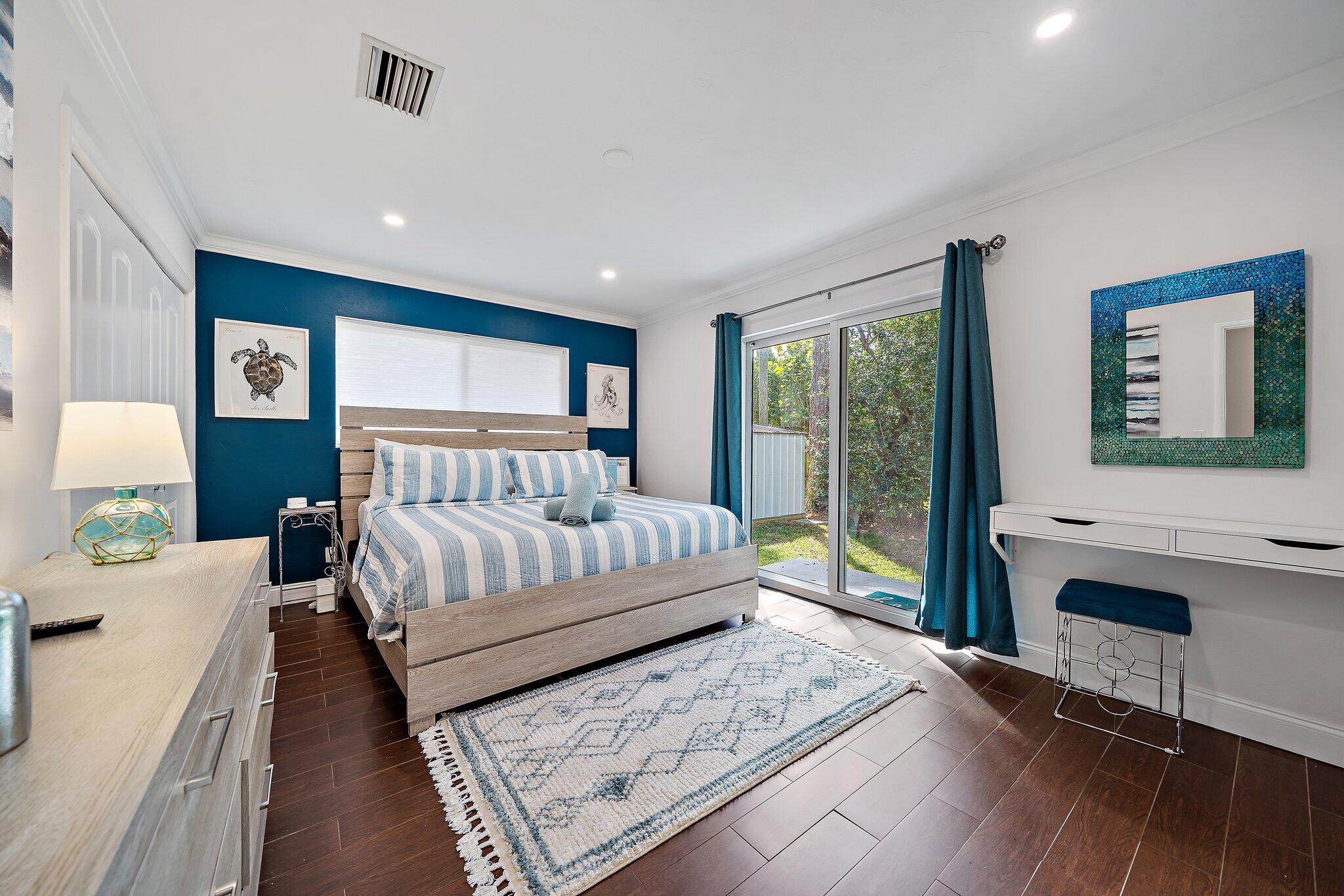 722 SW 25th Place
