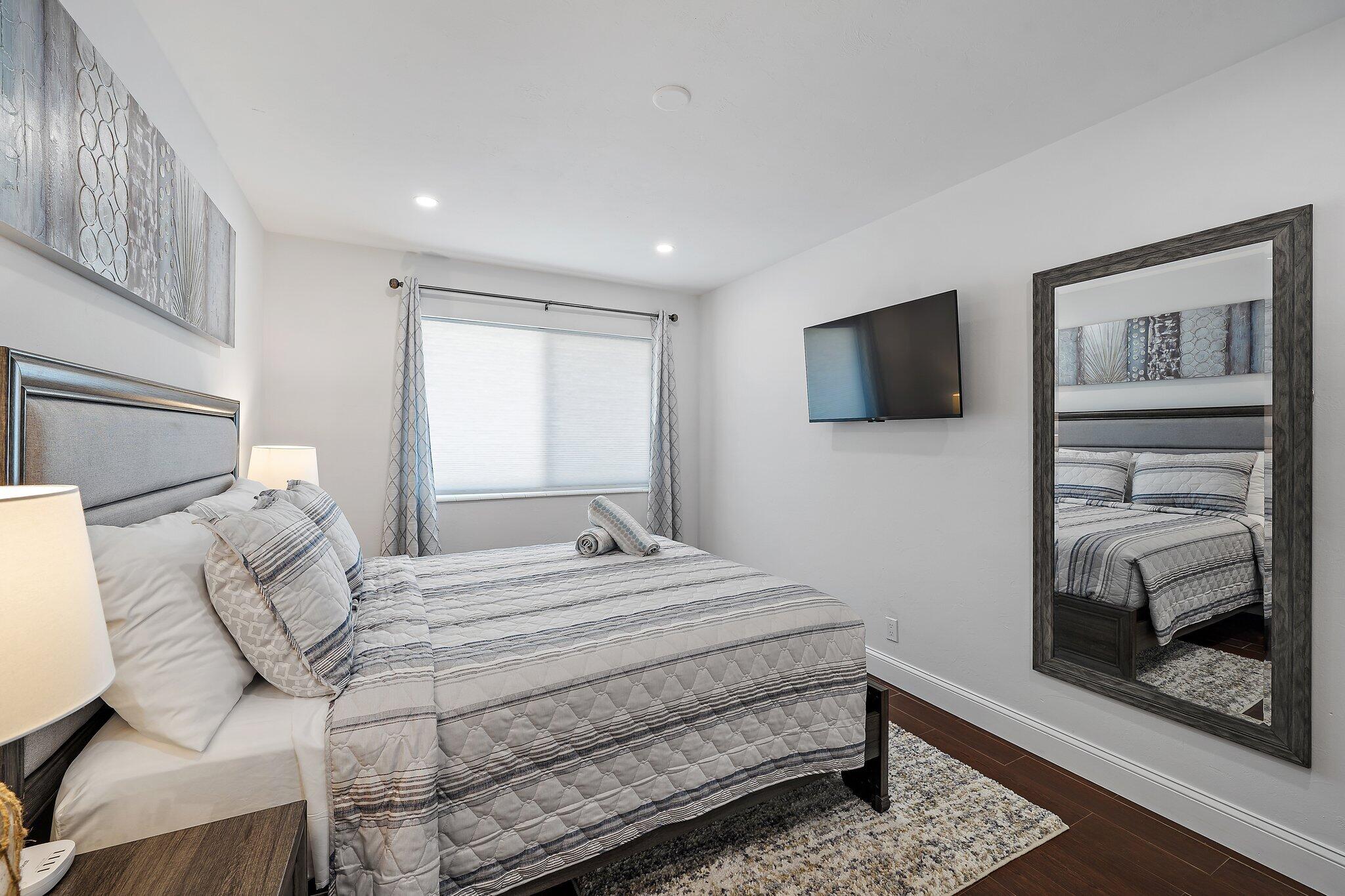 722 SW 25th Place