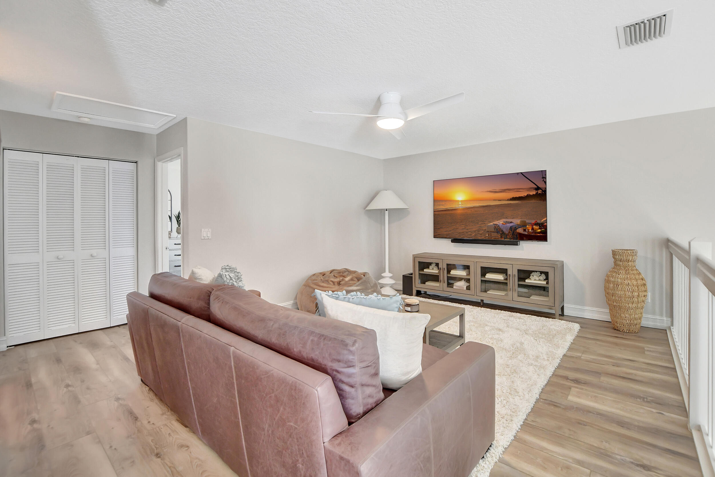 1155 Anchor Point
