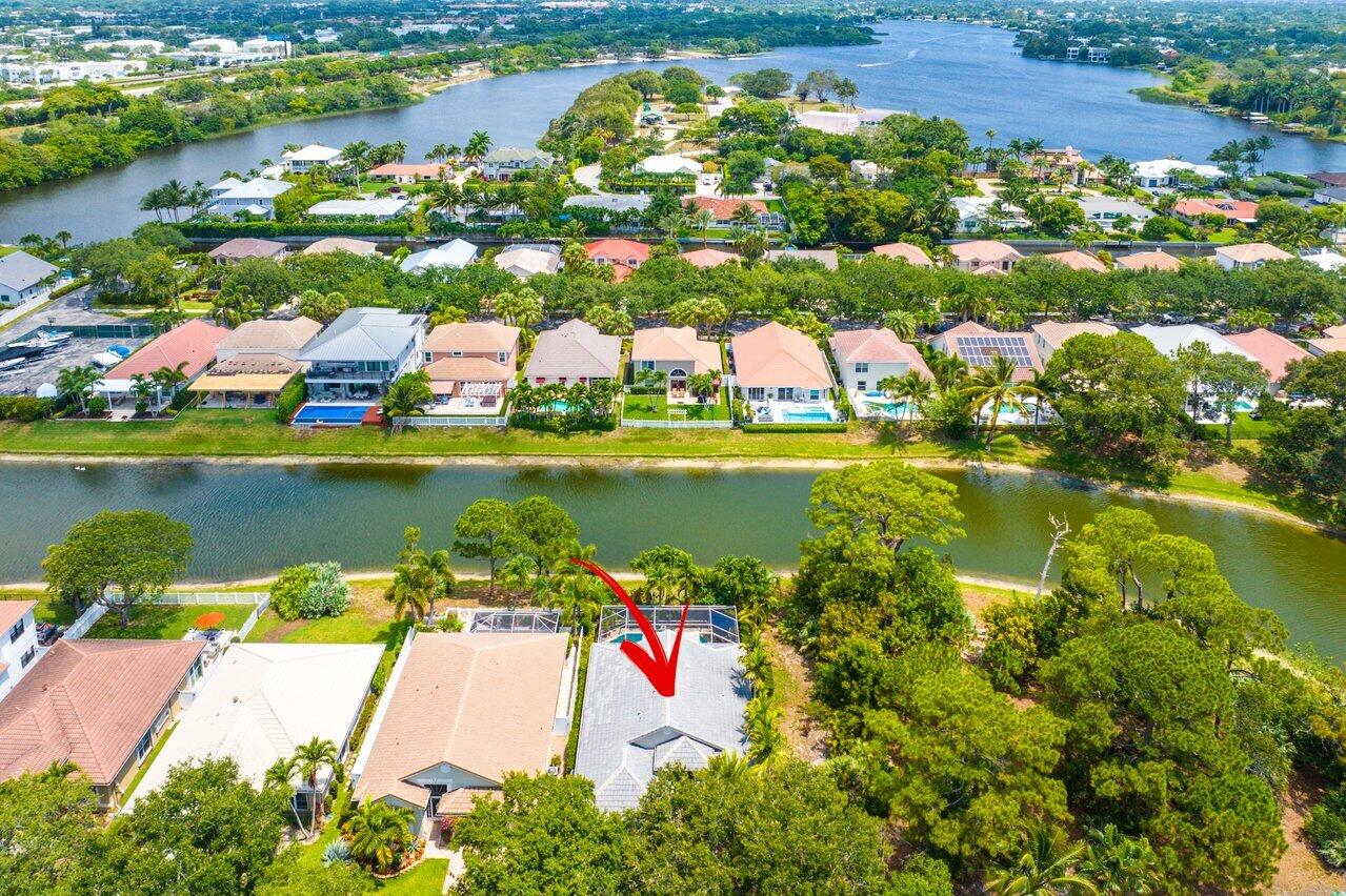 1103 Canoe Point