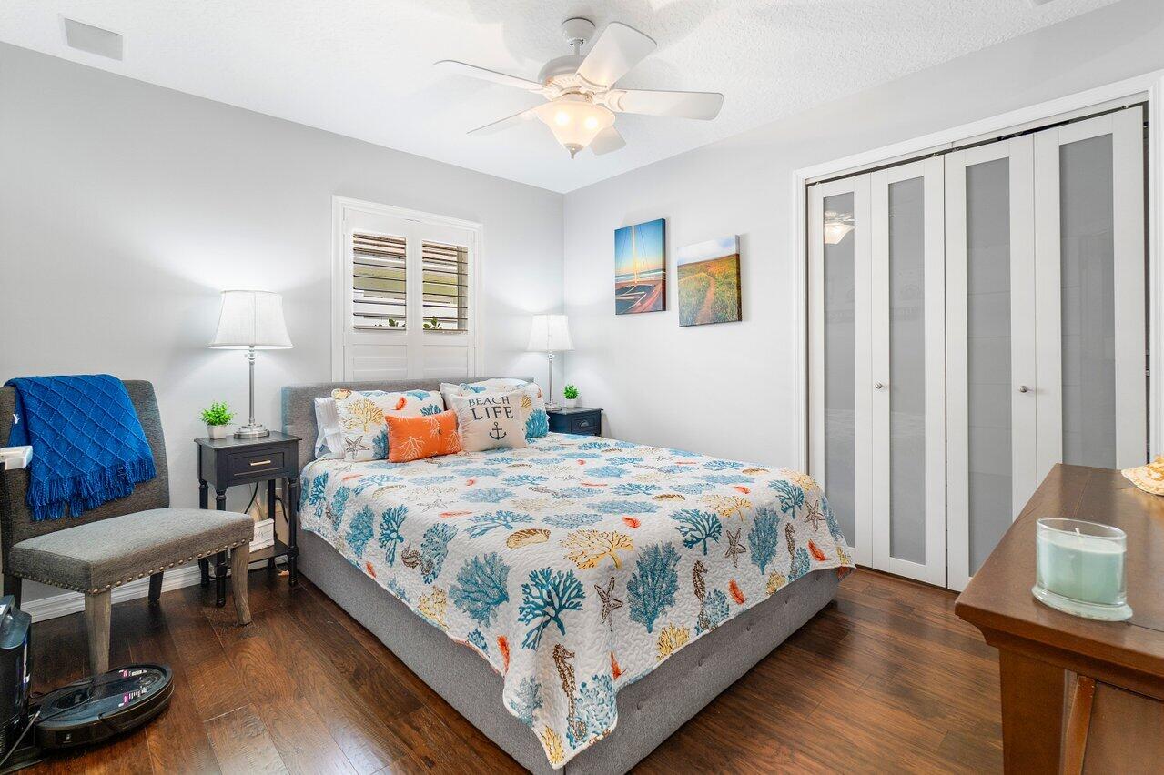 1103 Canoe Point
