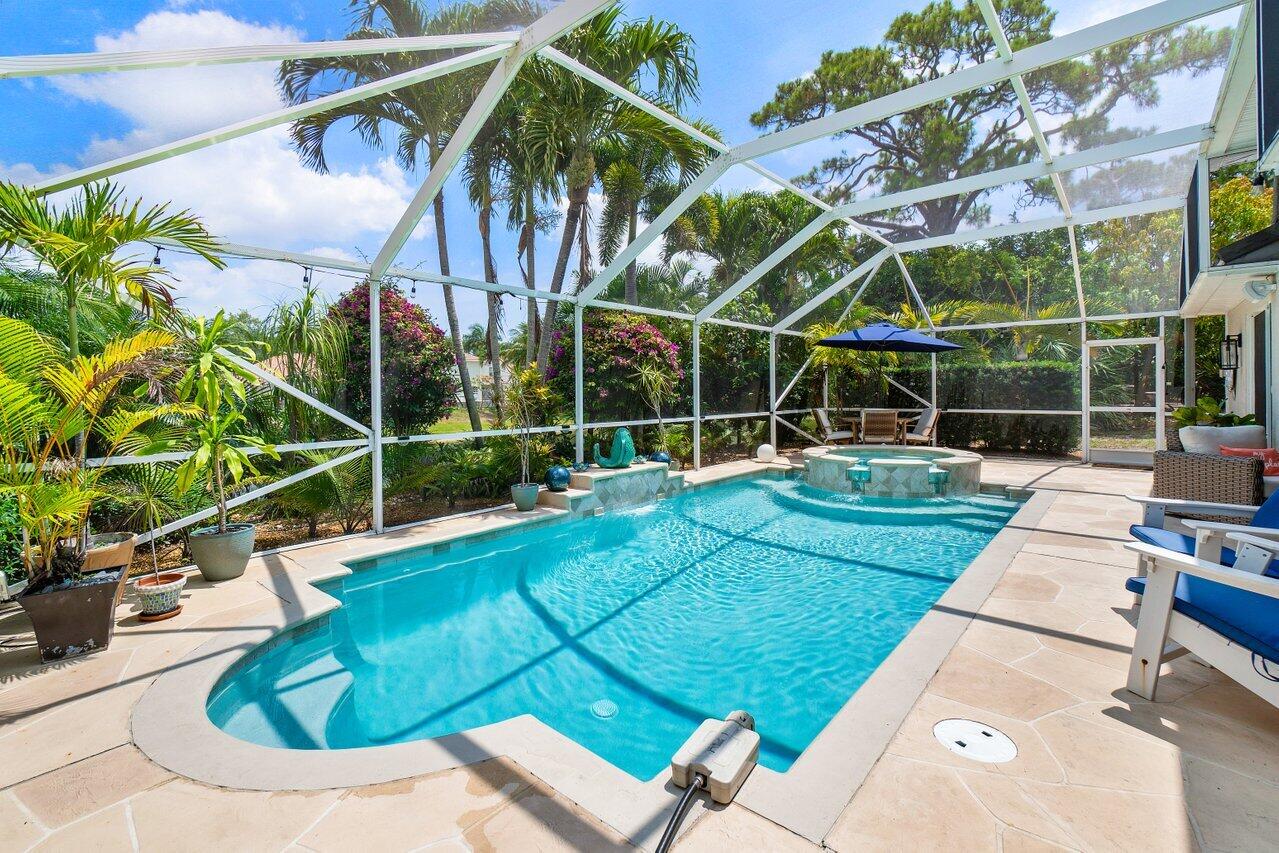 1103 Canoe Point