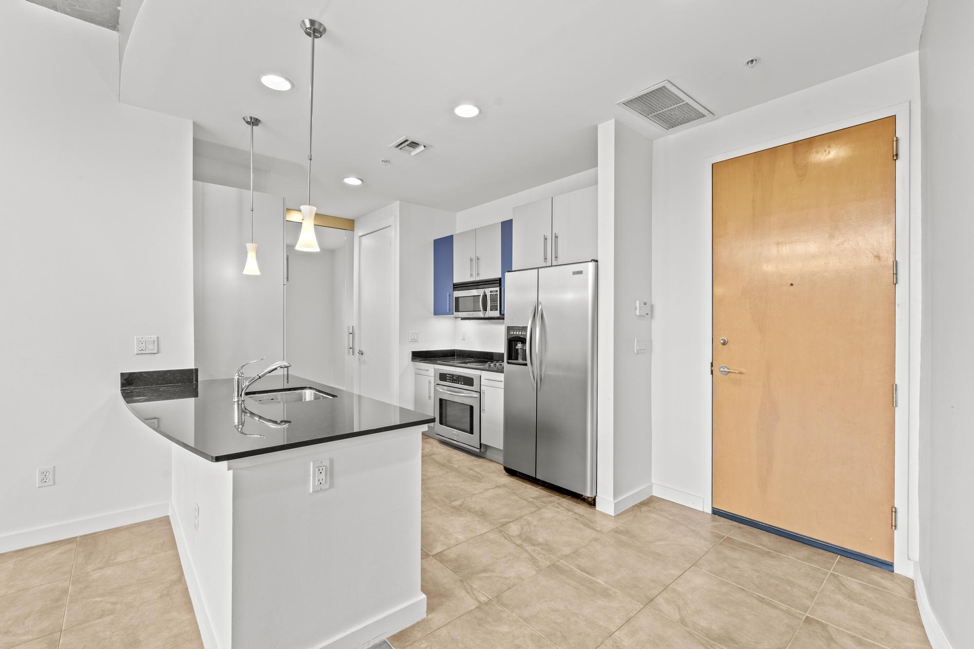 335 SE 6th Avenue 201